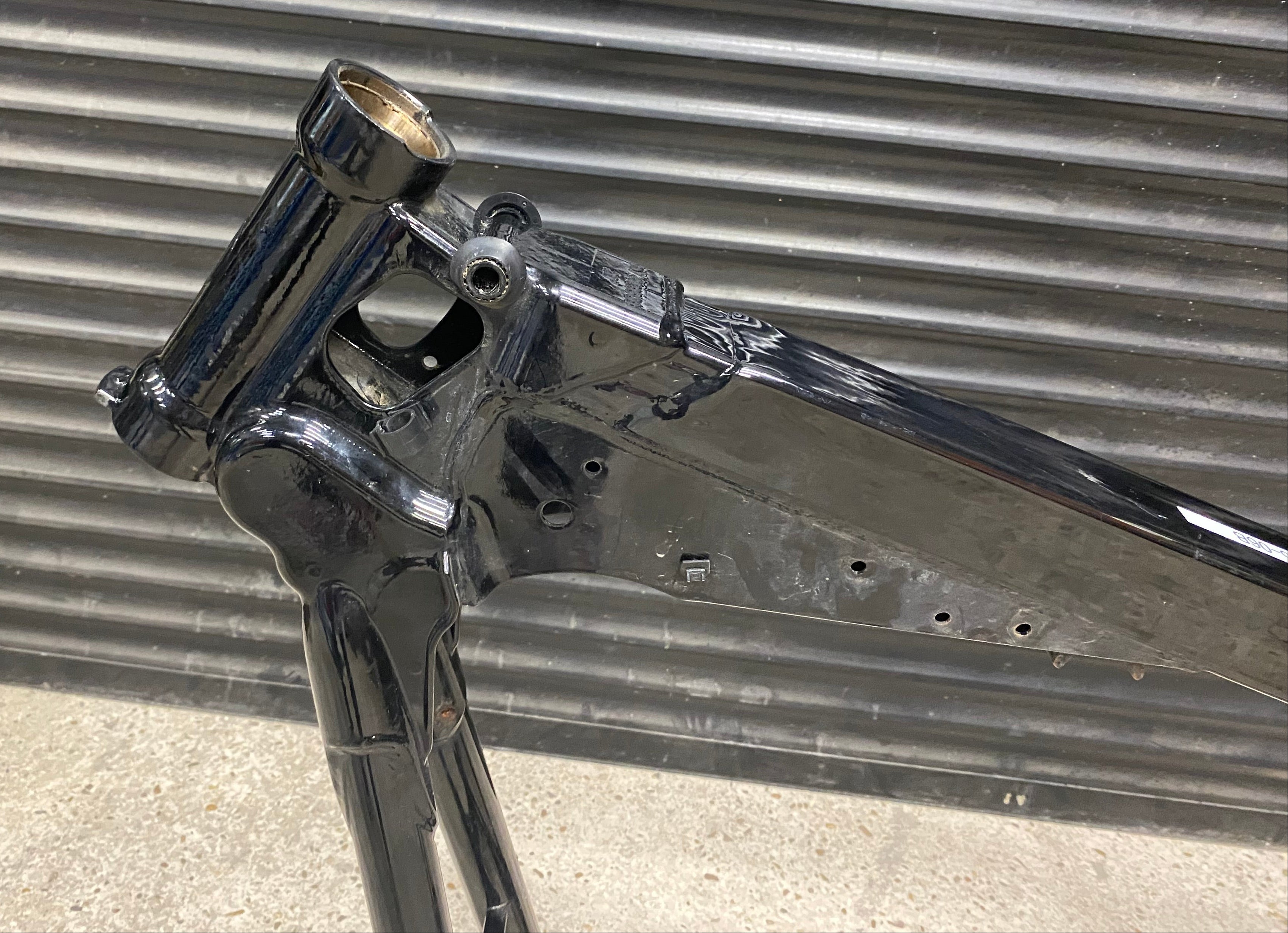 Cadre de Dyna 2006 à 2017 Harley Davidson REF OEM 47745-06B