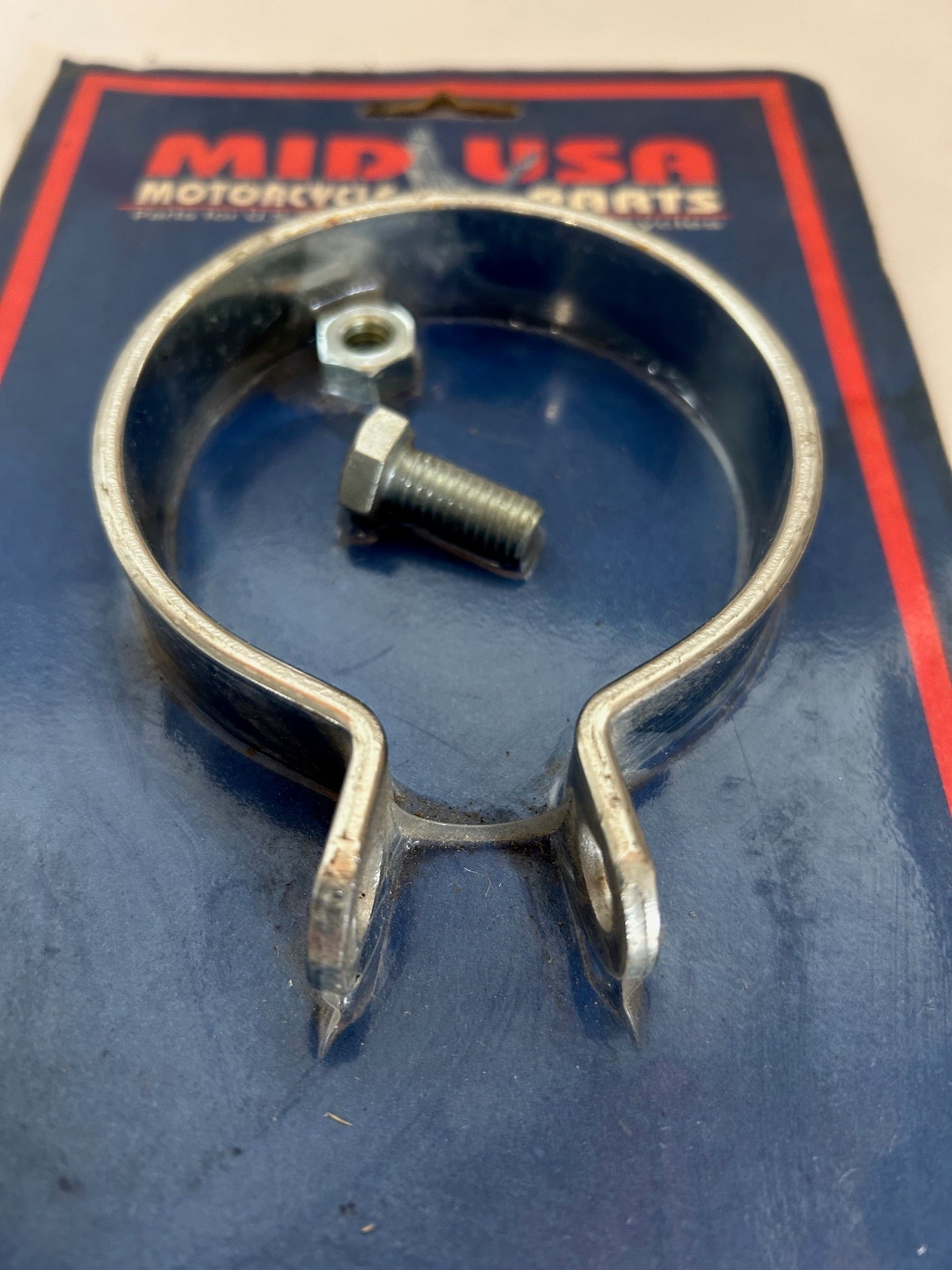 Collier d'échappement 2 7/8 Harley Davidson REF MID-USA 95517