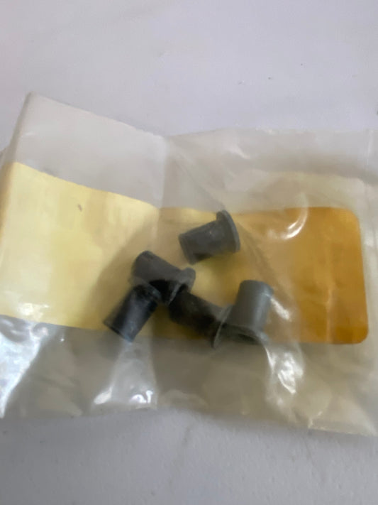 Gummieinsatz / Schraube 8-32 BUELL OEM REF: M0602.0