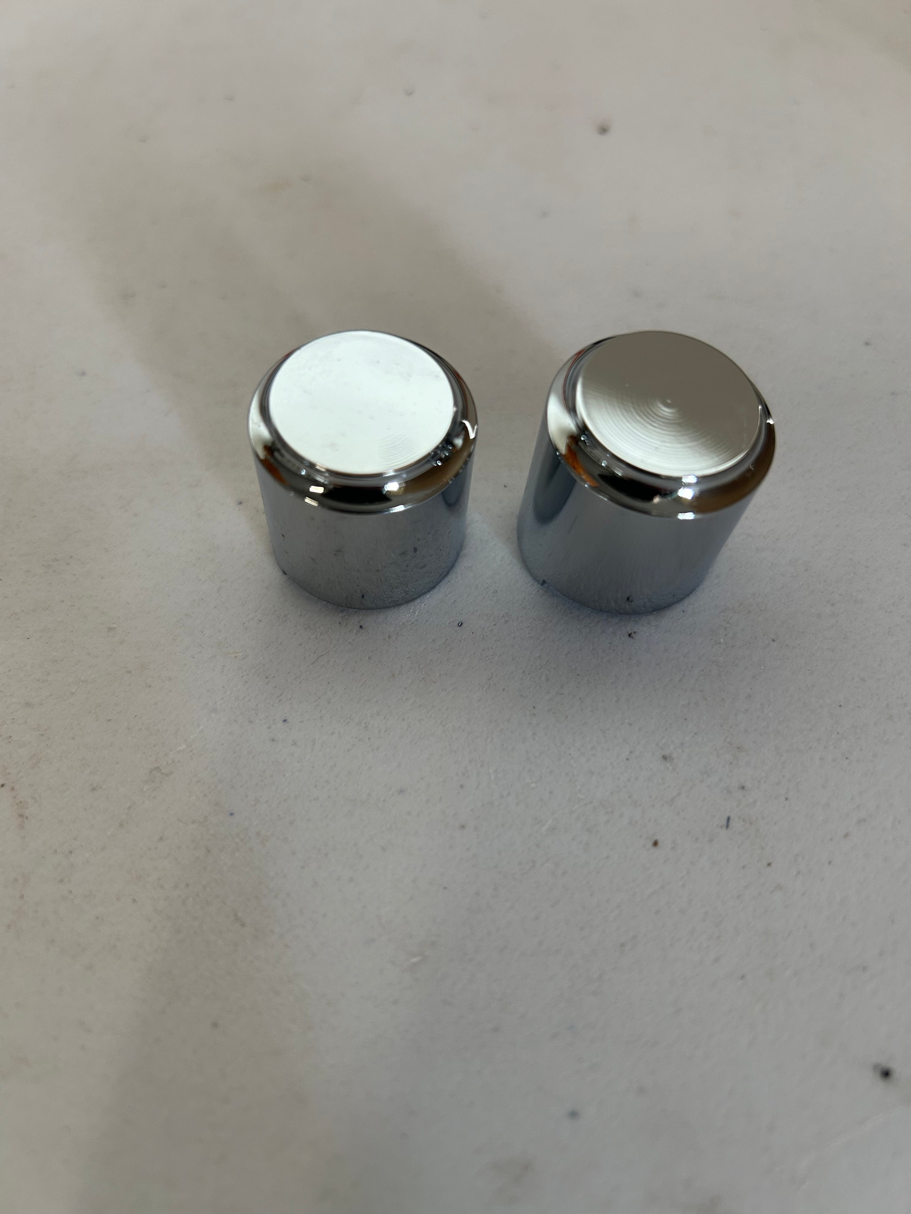 Rear wheel adjustment screw covers Softail Harley Davidson REF CC: 46-164