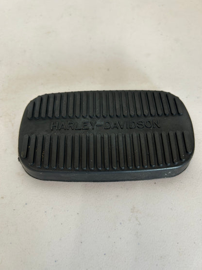 Caoutchouc de pédale de frein arrière Harley Davidson REF OEM : 42416-06