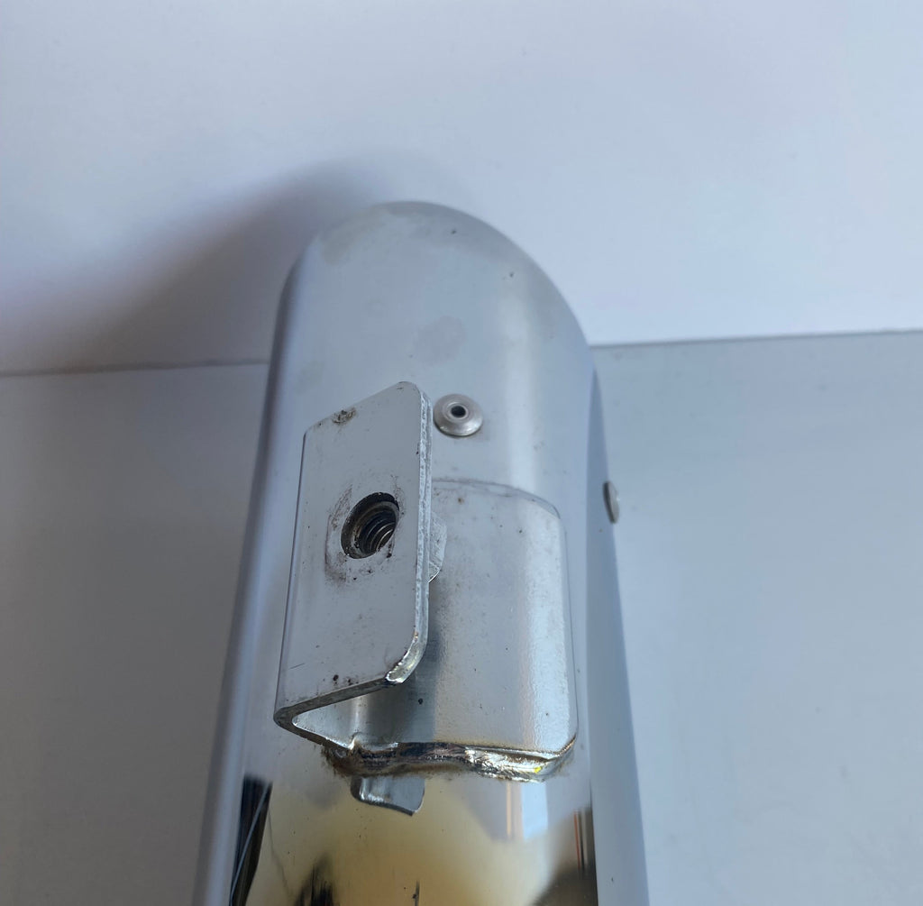 Silencieux inférieur Dyna Fat Bob & Wide Glide Harley Davidson REF OEM 64700-08