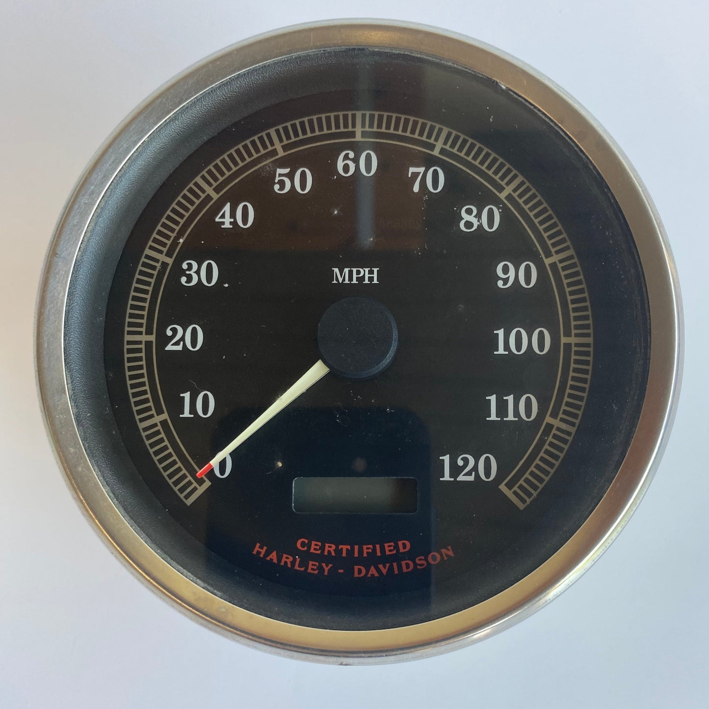 Compteur de vitesses en MPH 4 pouces Harley Davidson REF OEM 67033-99A