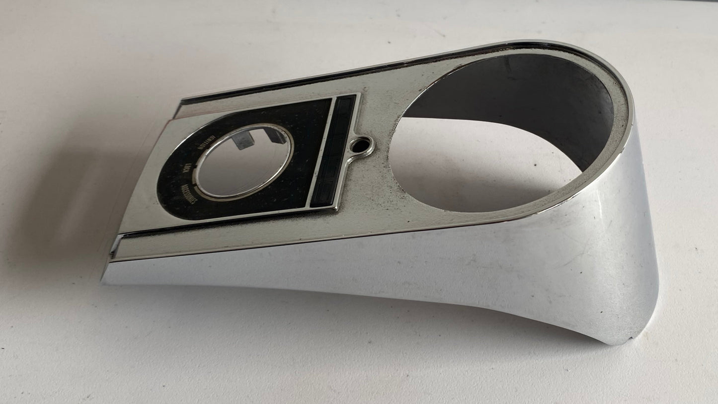 Console centrale ssoftail Harley Davidson REF OEM : 71254-96