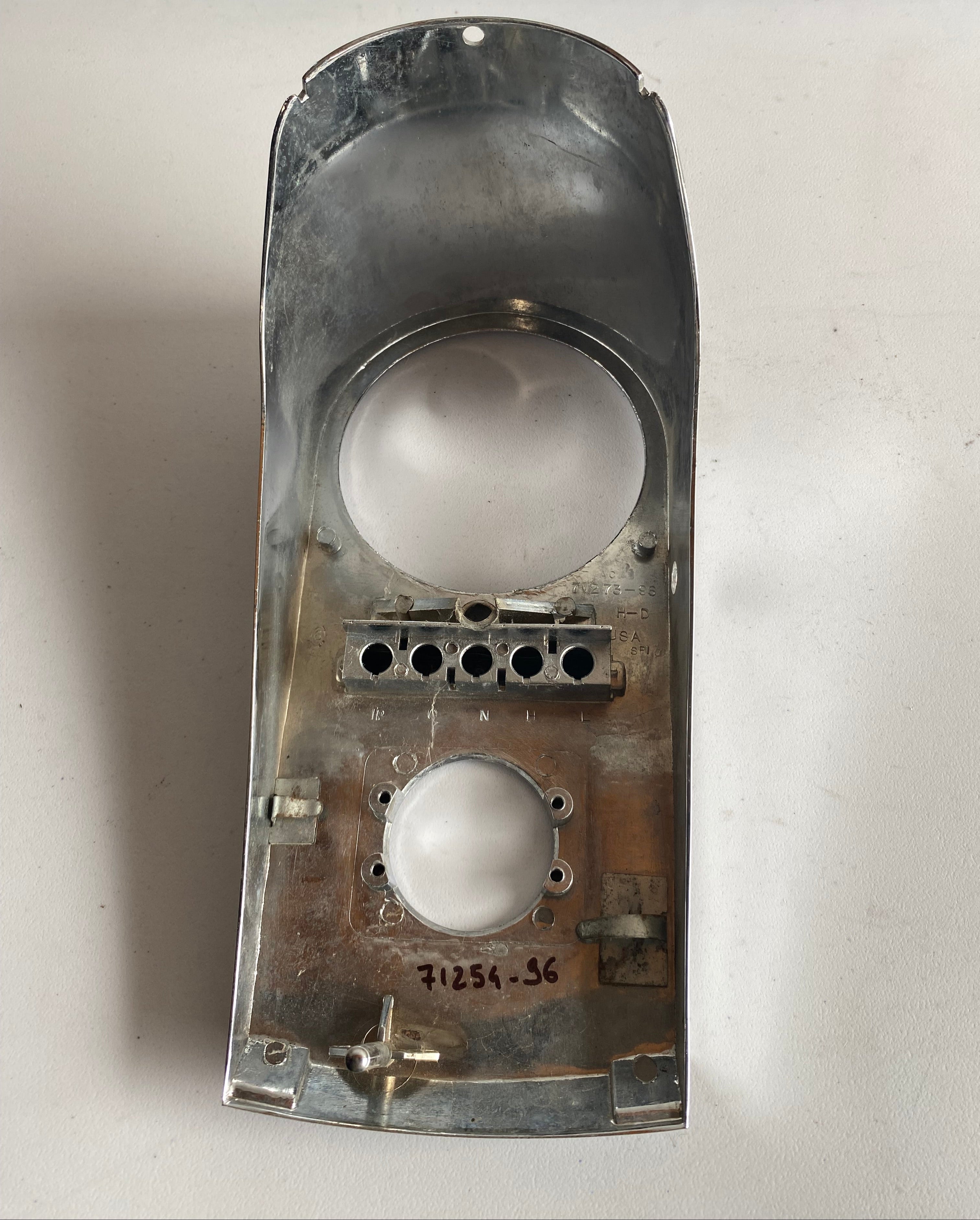 Central console ssoftail Harley Davidson REF OEM: 71254-96