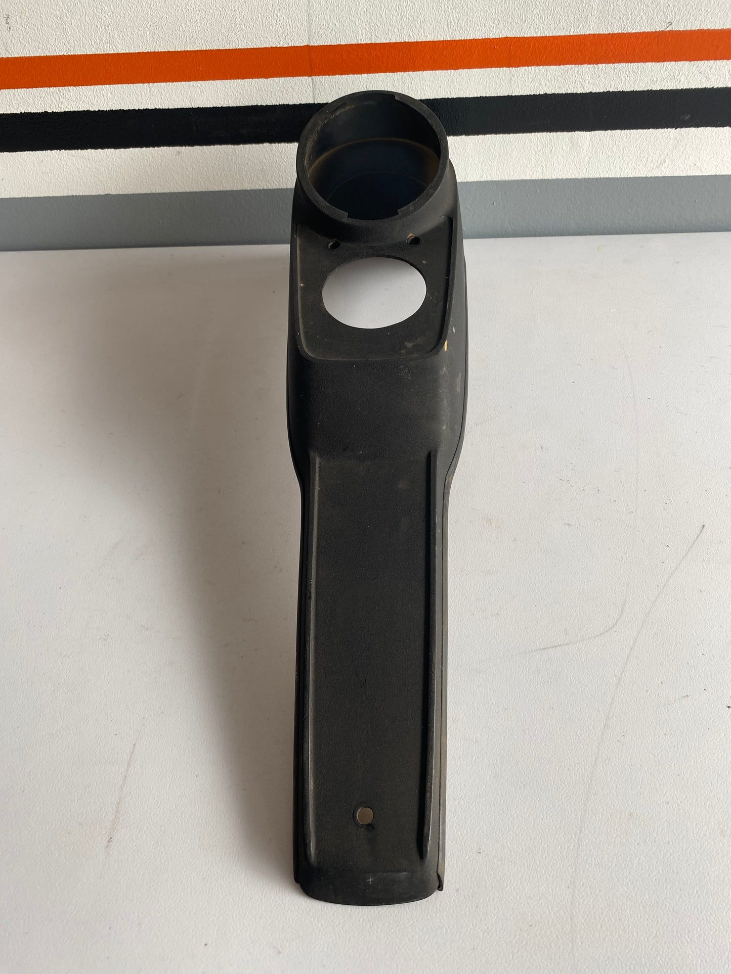 Console centrale de réservoir Harley Davidson FXR REF OEM : 61413-86