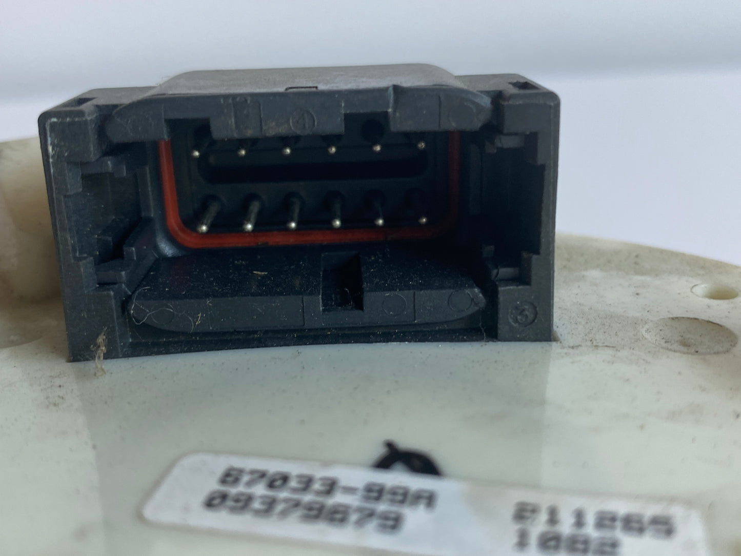 Compteur de vitesses en MPH 4 pouces Harley Davidson REF OEM 67033-99A