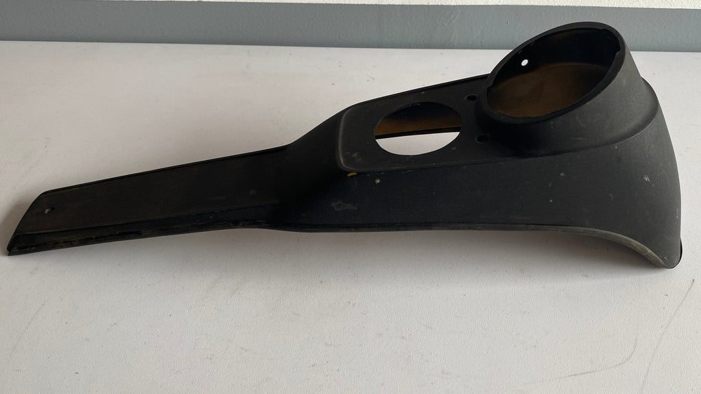 Harley Davidson FXR Tank Center Console OEM REF: 61413-86