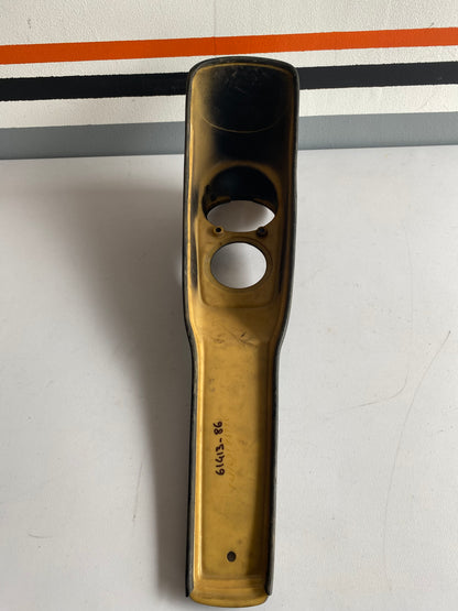 Console centrale de réservoir Harley Davidson FXR REF OEM : 61413-86