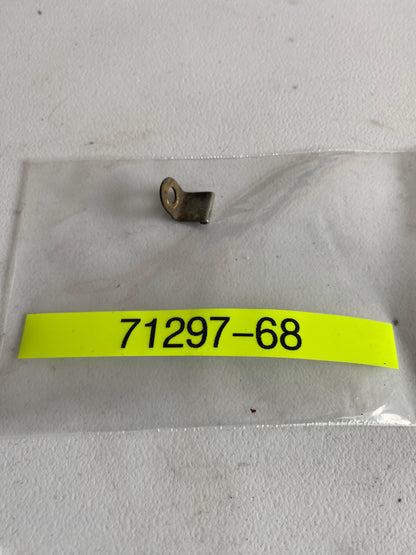 Harley Davisson Blinker-Leistenhalterung REF OEM: 71297-68