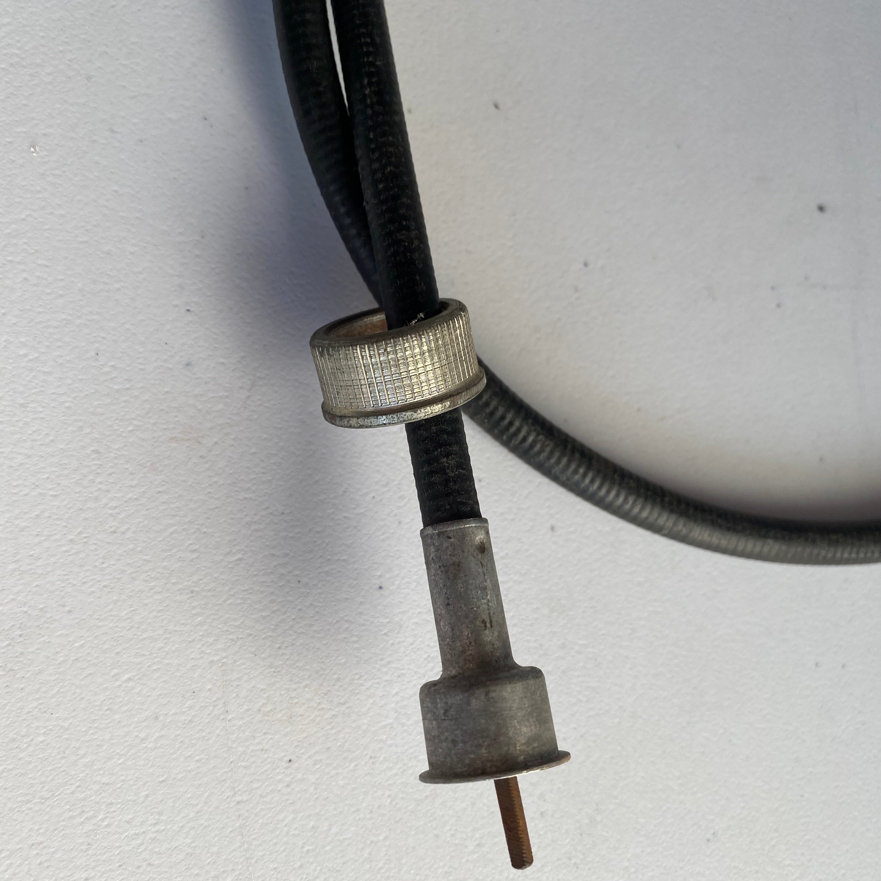 Câble de compteur sur boite à vitesses Harley Davidson REF MCS : 570032