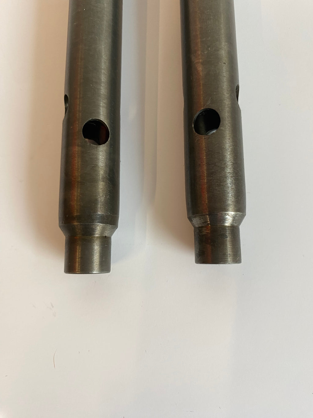 Jeu de 2 plongeurs de fourche 39mm FXR Harley Davidson REF OEM 45924-87