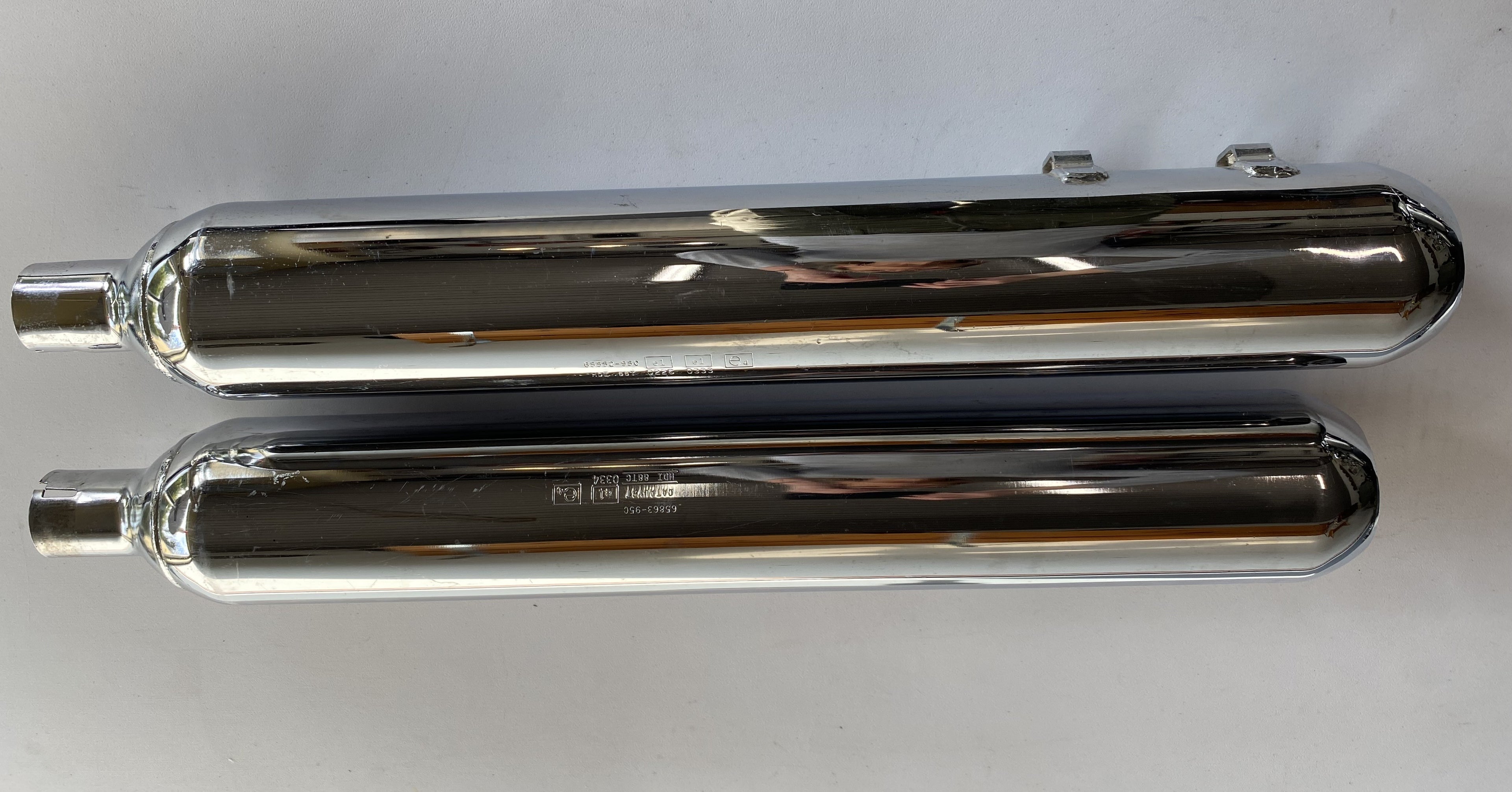 Harley Davidson Touring Muffler Set REF OEM: 65863-95C / 65552-95C
