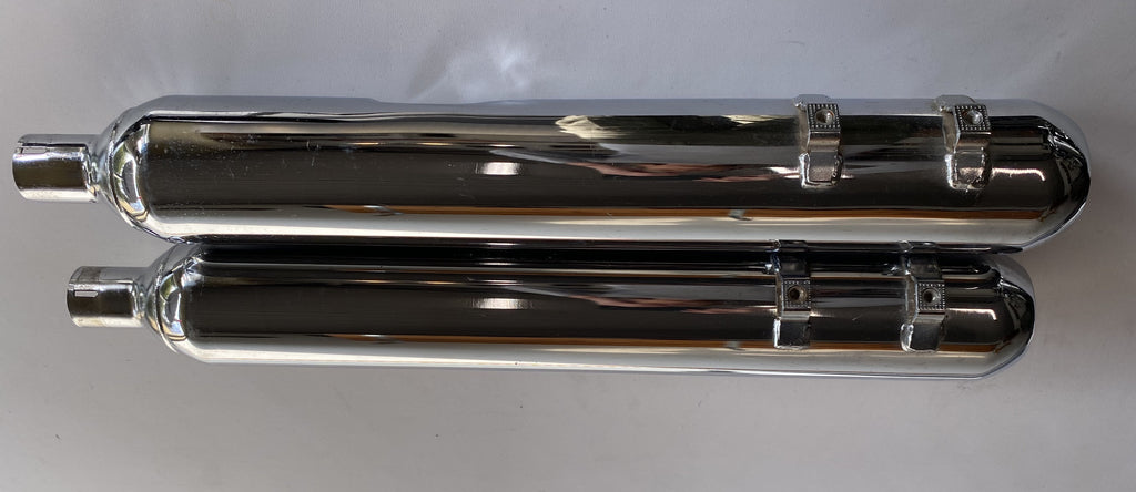 Harley Davidson Touring Muffler Set REF OEM: 65863-95C / 65552-95C
