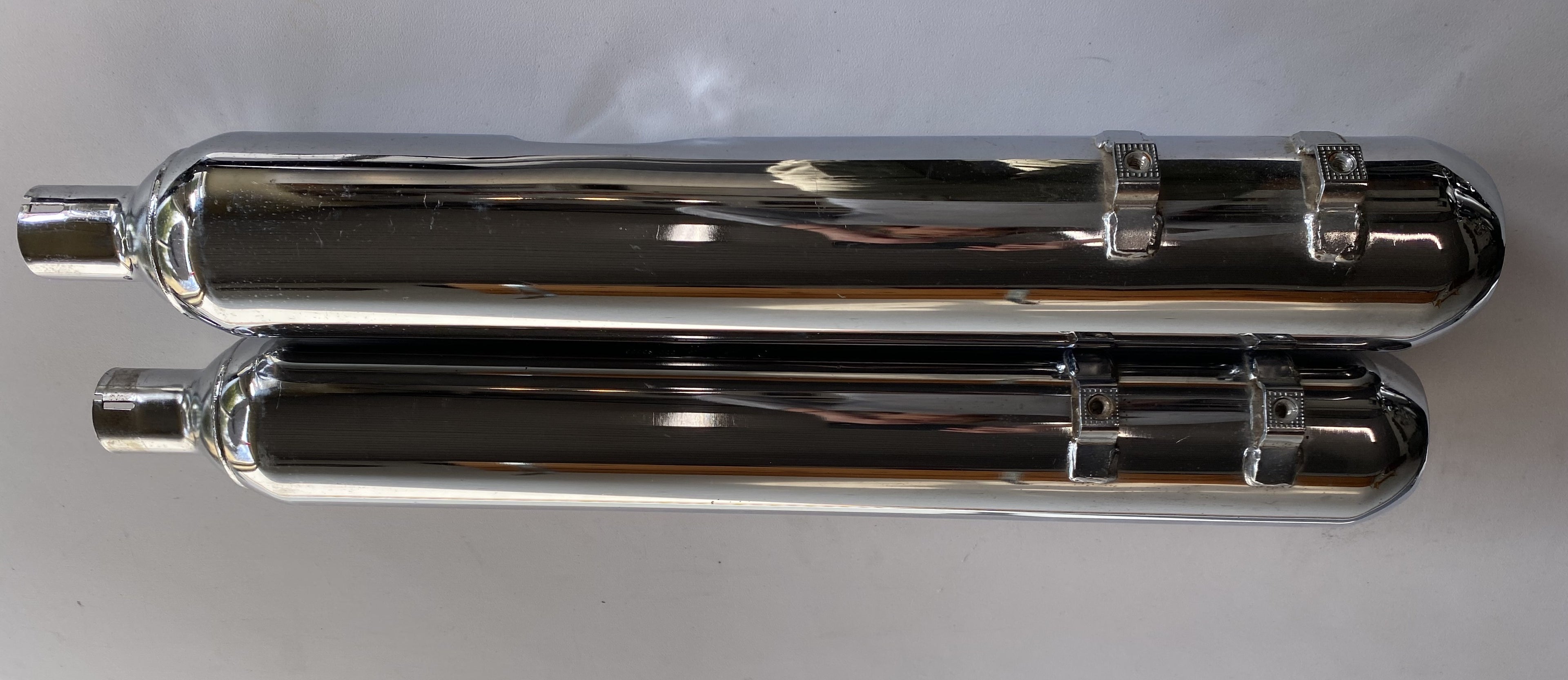 Harley Davidson Touring Muffler Set REF OEM: 65863-95C / 65552-95C