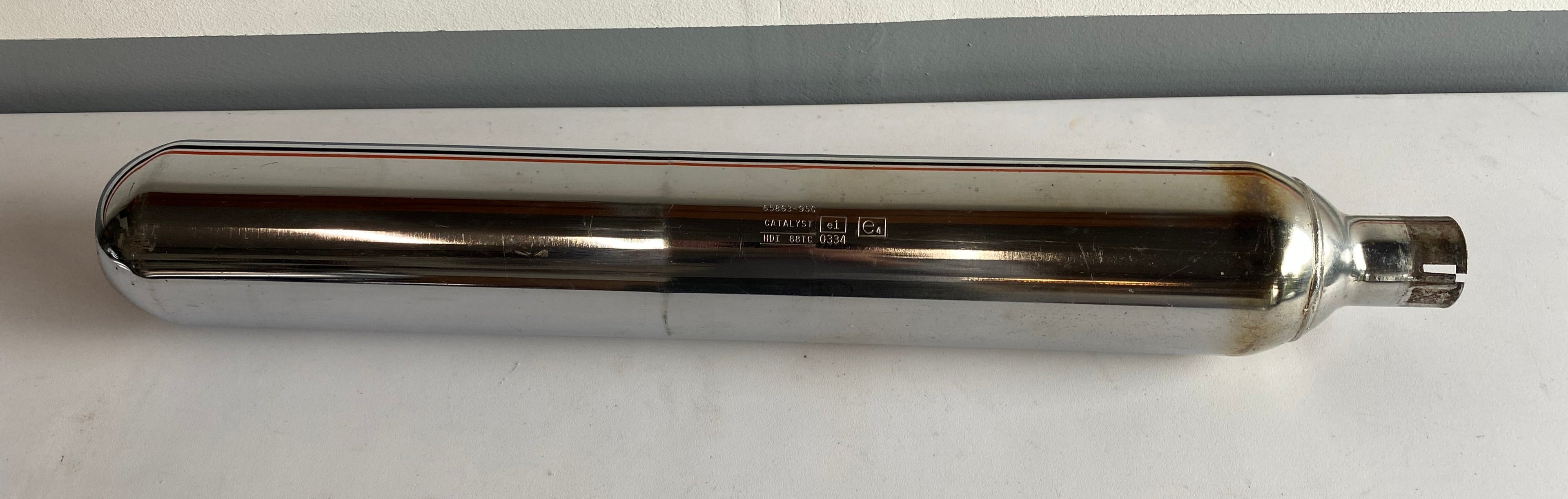 Silencieux échappement droit Harley Davidson REF OEM : 65863-95C