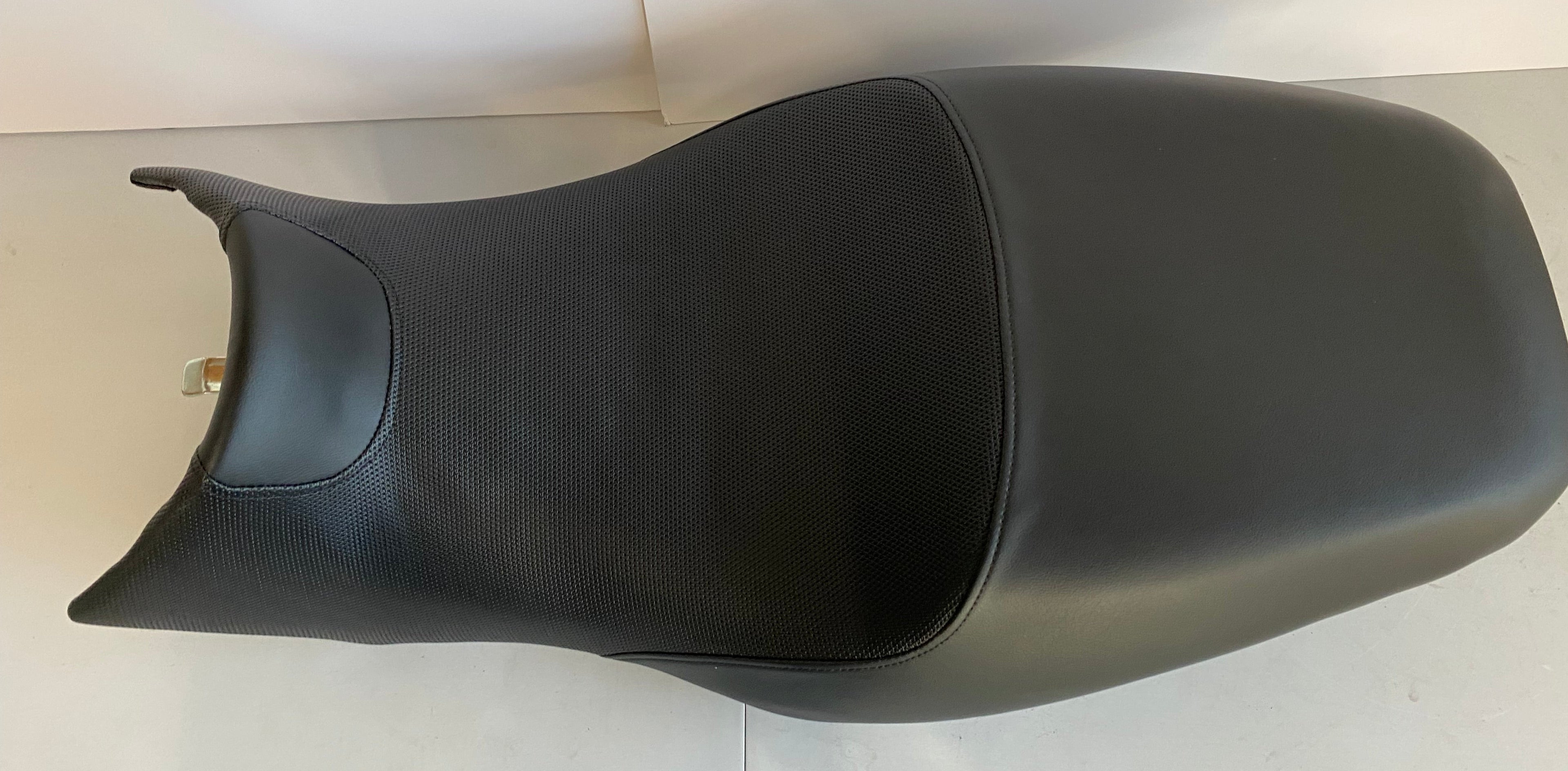 Selle Buell Ulysses XB12X modèle low NEUVE REF OEM 51901-06YA