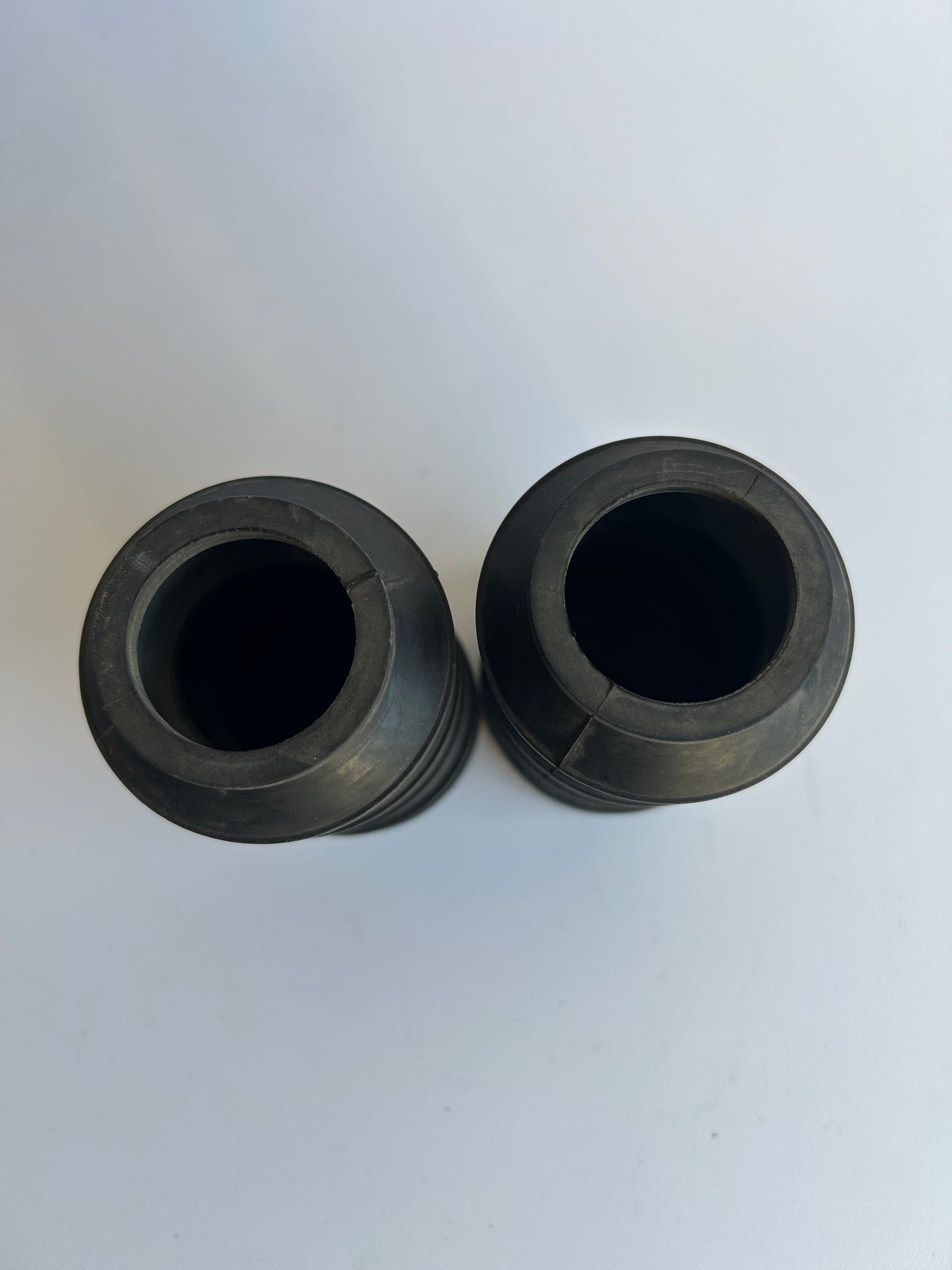 Jeu de soufflets de fourche 39mm Harley Davidson REF 45451-07