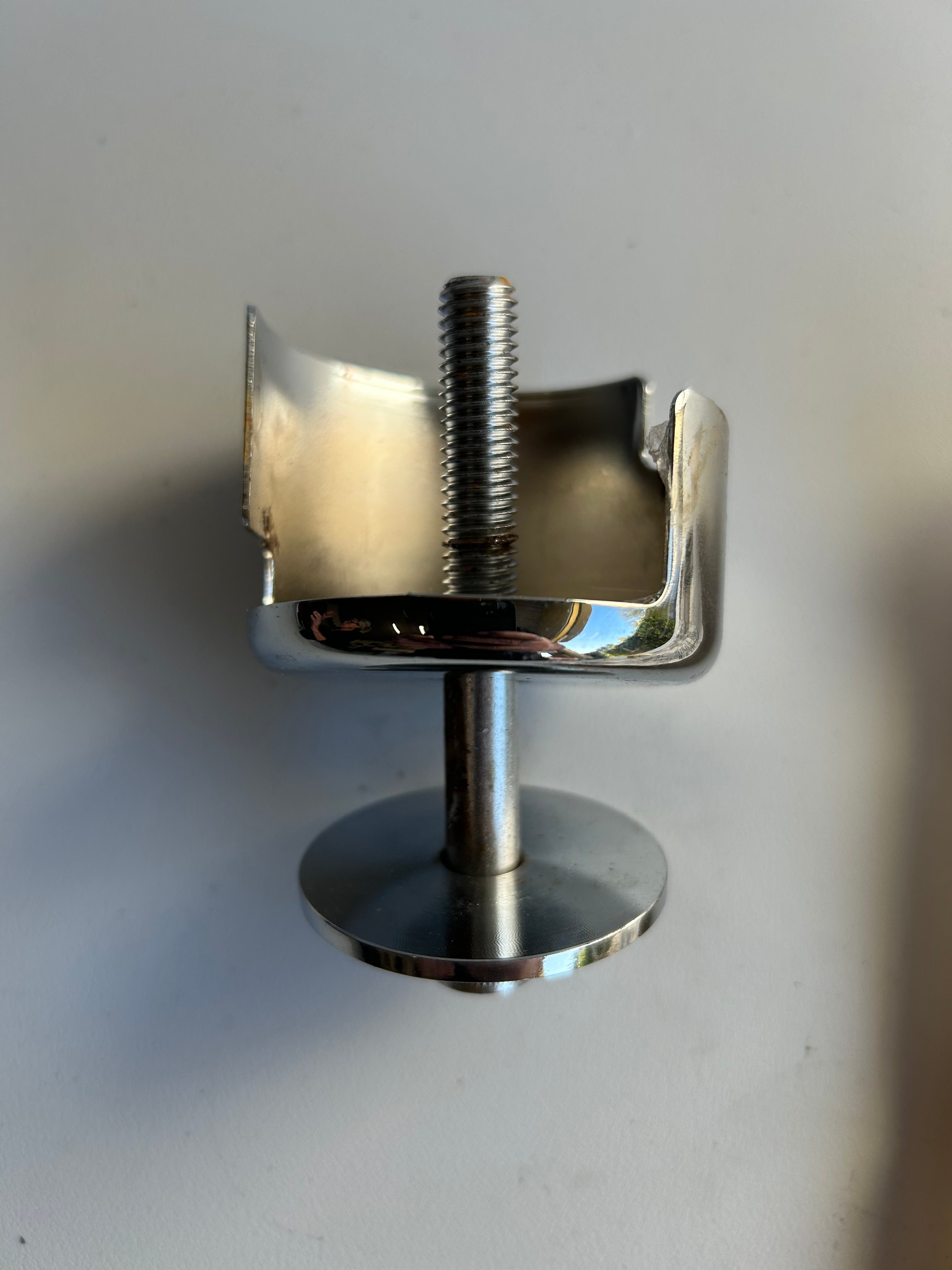rear brake pedal axle cover FXWG and Softail Harley Davidson REF DRAG: DS325440