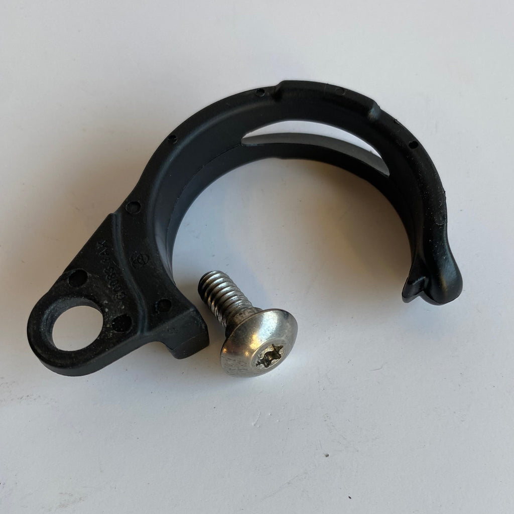 Collier de poignée passager Buell Ulysses XB12X REF OEM C0083.1AK