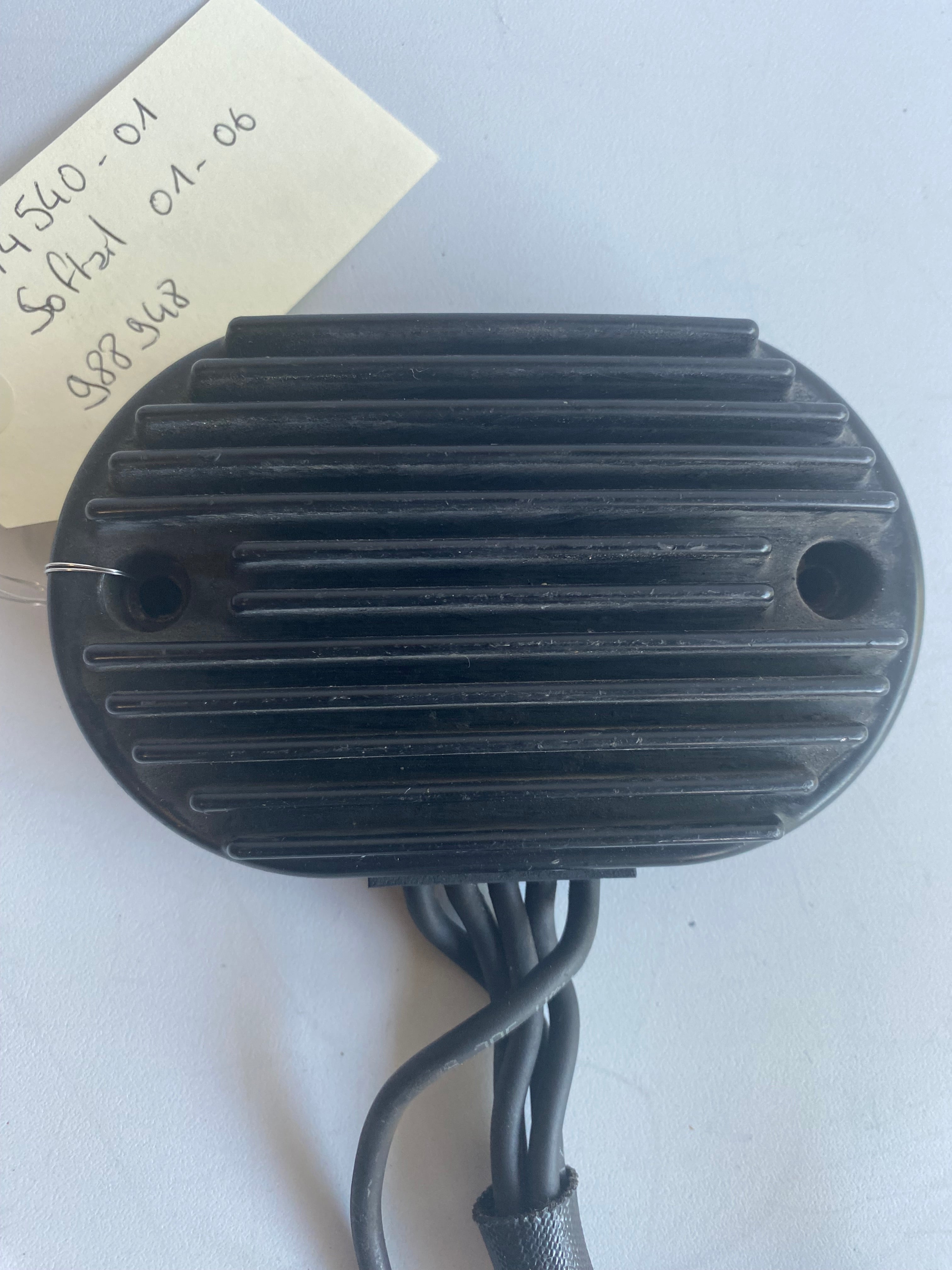 Harley Davidson Softail Voltage Regulator REF OEM 74540-01