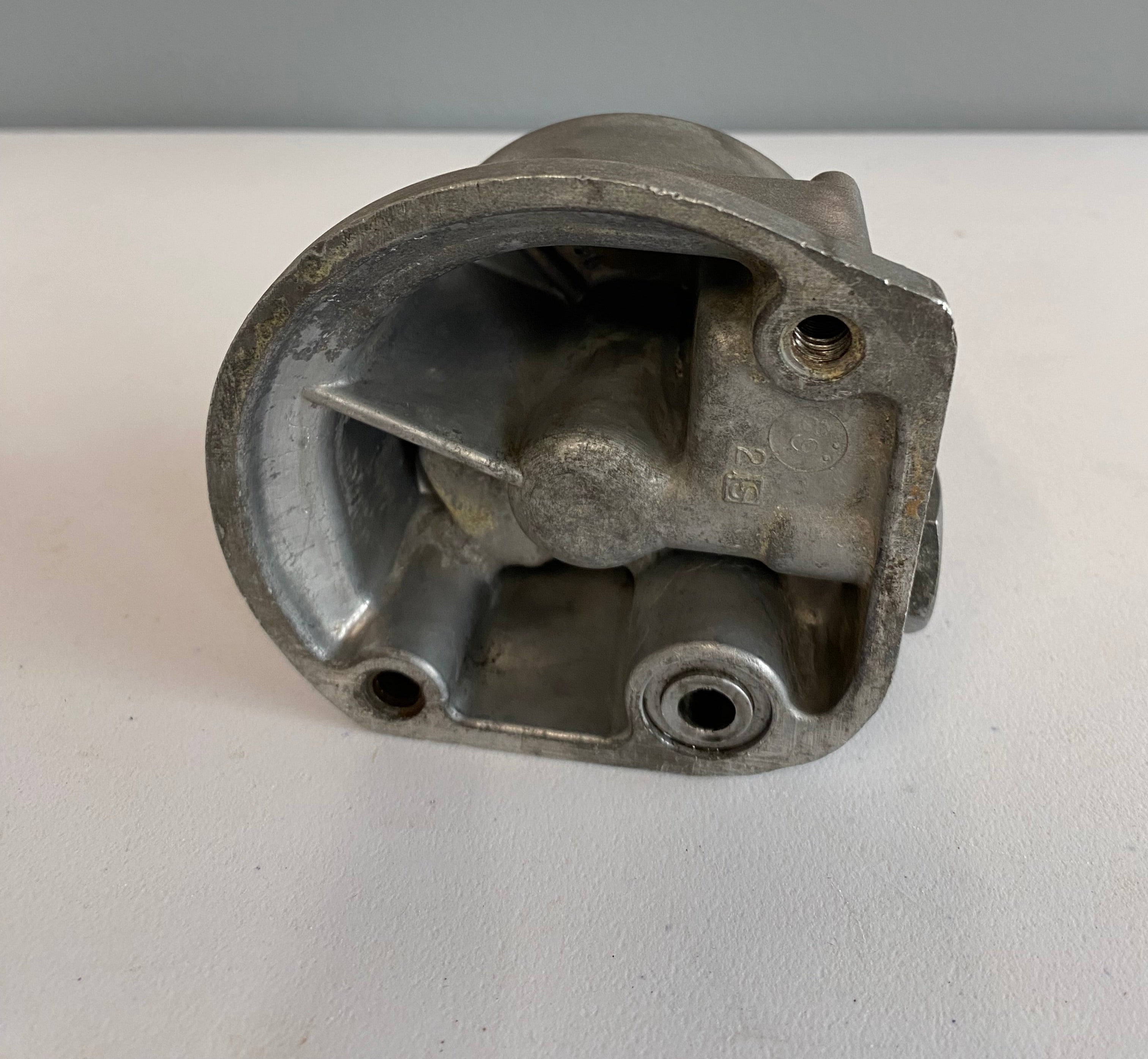 Harley Davidson Sportster Ölfilterhalterung OEM REF: 26209-84