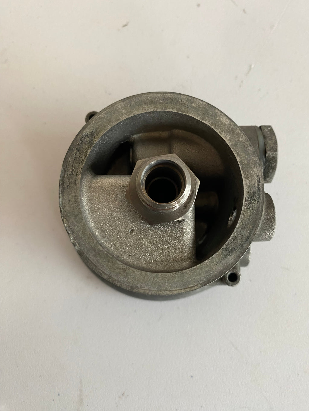 Harley Davidson Sportster Ölfilterhalterung OEM REF: 26209-84