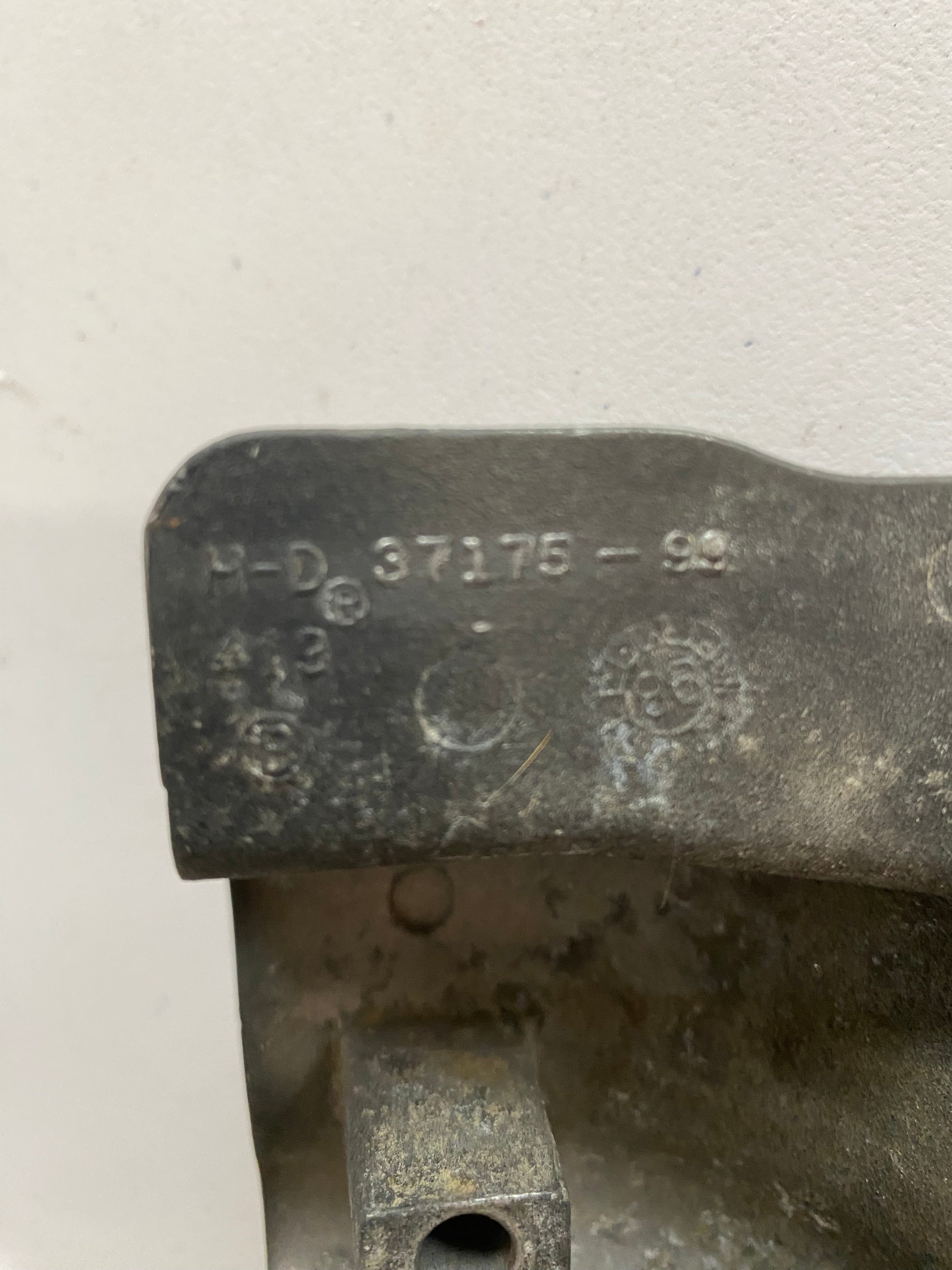 Harley Davidson Oil Hose Cover OEM REF: 37175-99