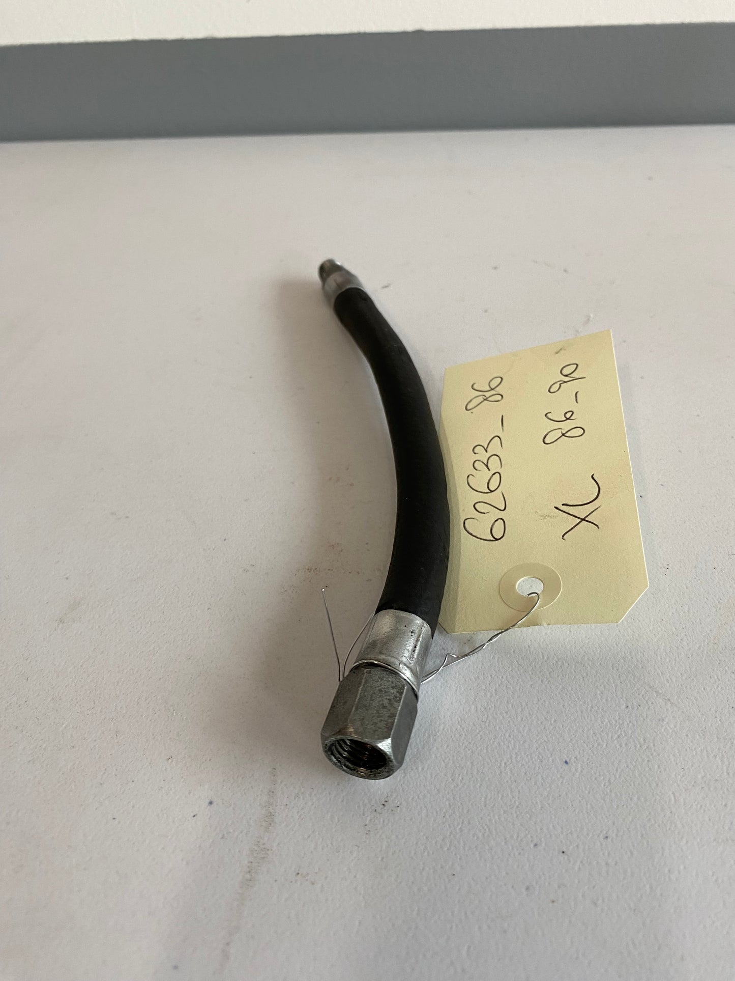 Durite d'huile pompe/filtre Harley Davidson REF OEM : 62633-86