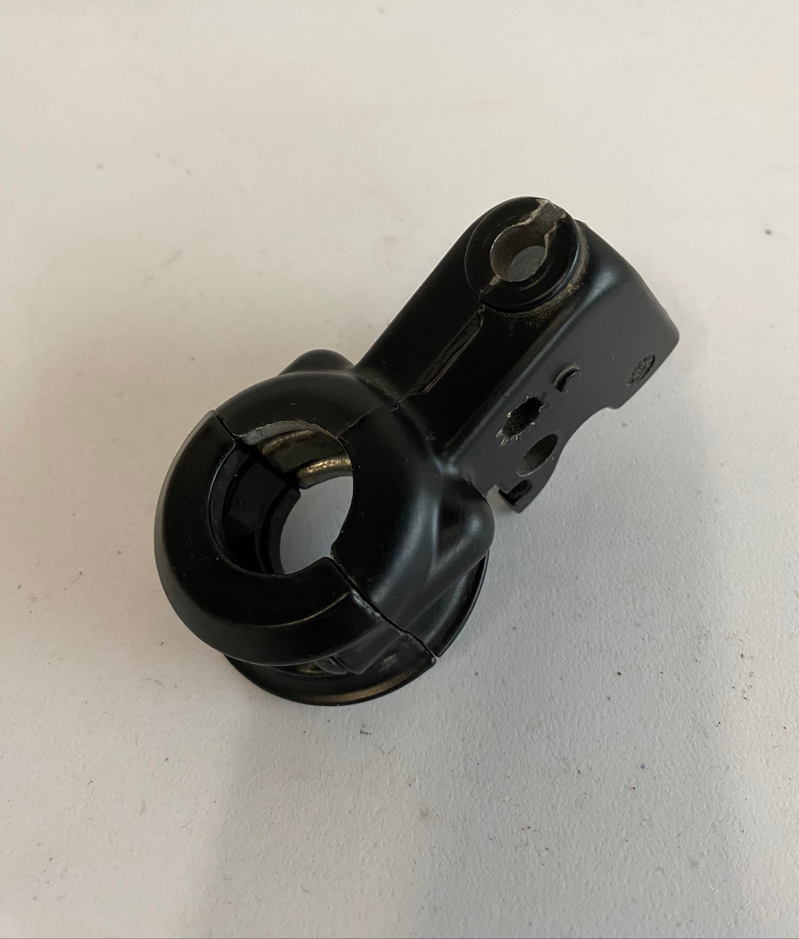 Harley Davidson Kupplungshebelhalterung OEM-Referenz: 38608-96