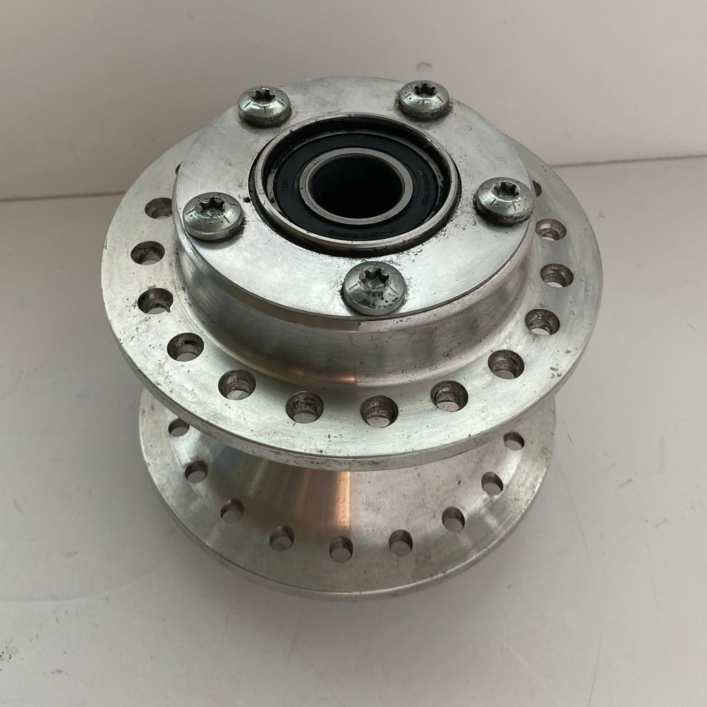 Moyeu de roue avant Dyna & Sportster Harley Davidson REF OEM 43105-08