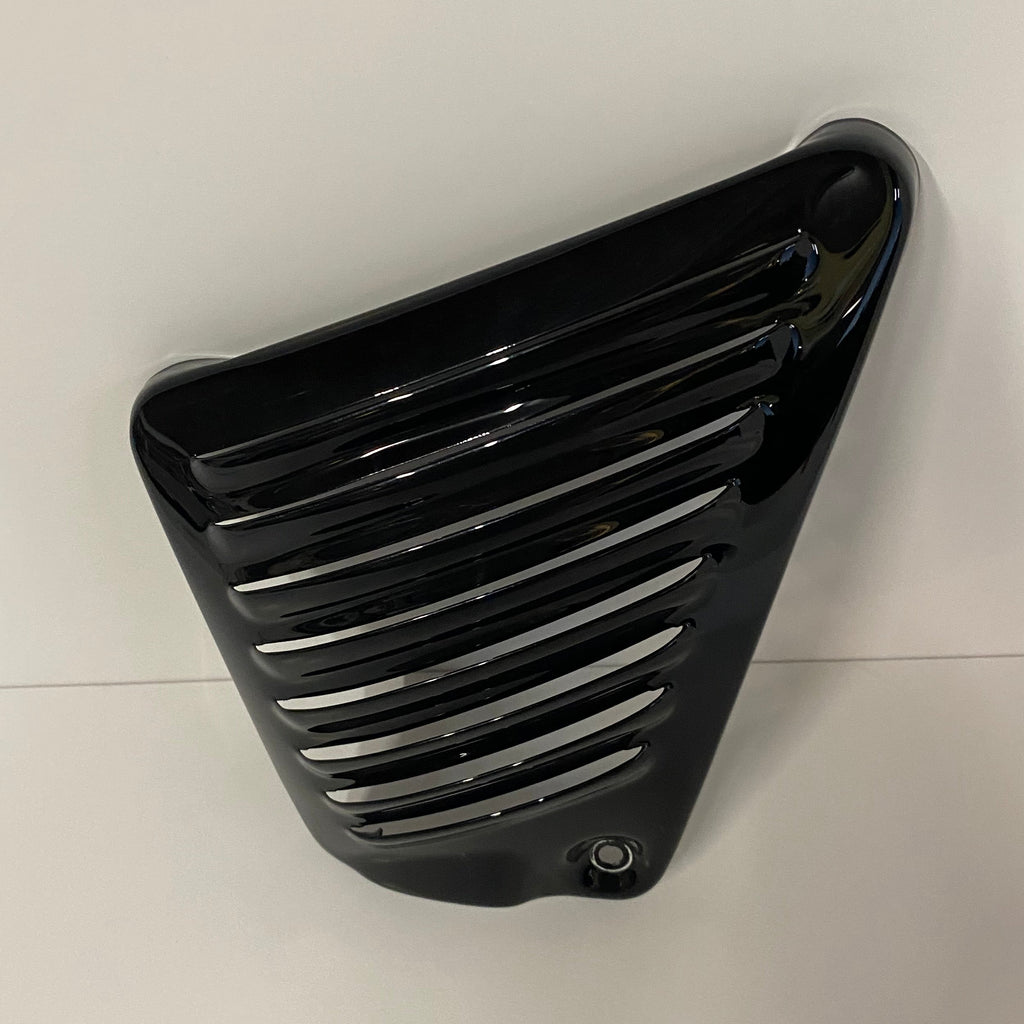 Cache latérale avant droite VROD VRSC Harley Davidson REF OEM 66295-07DH