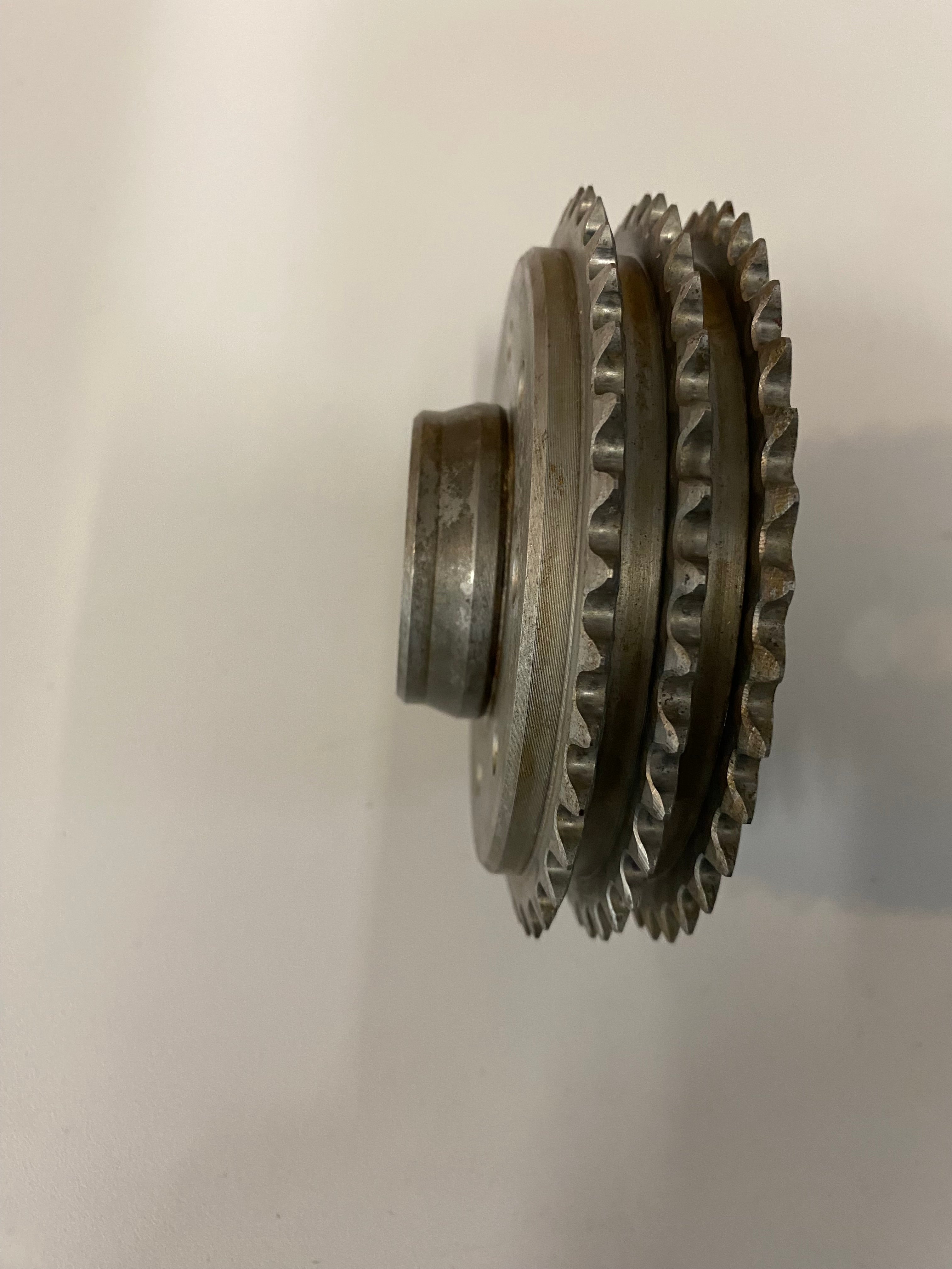Harley Davidson Primary Transmission Sprocket REF OEM: 40290-04A