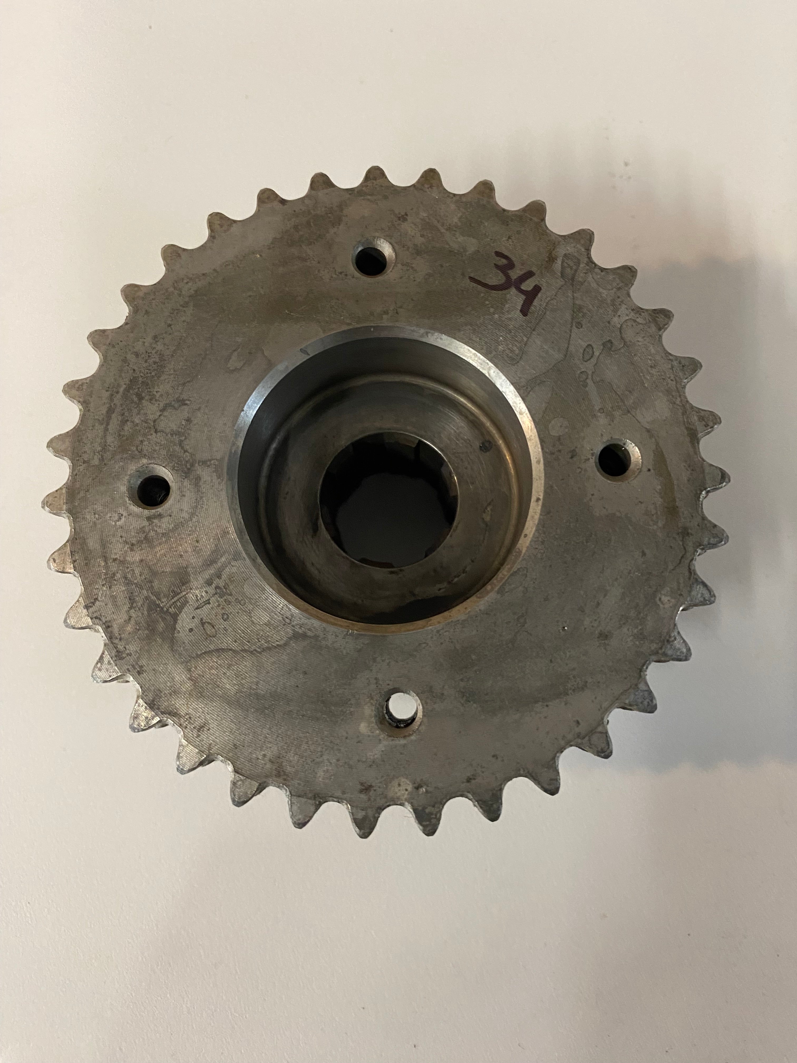 Harley Davidson 34 tooth primary transmission sprocket