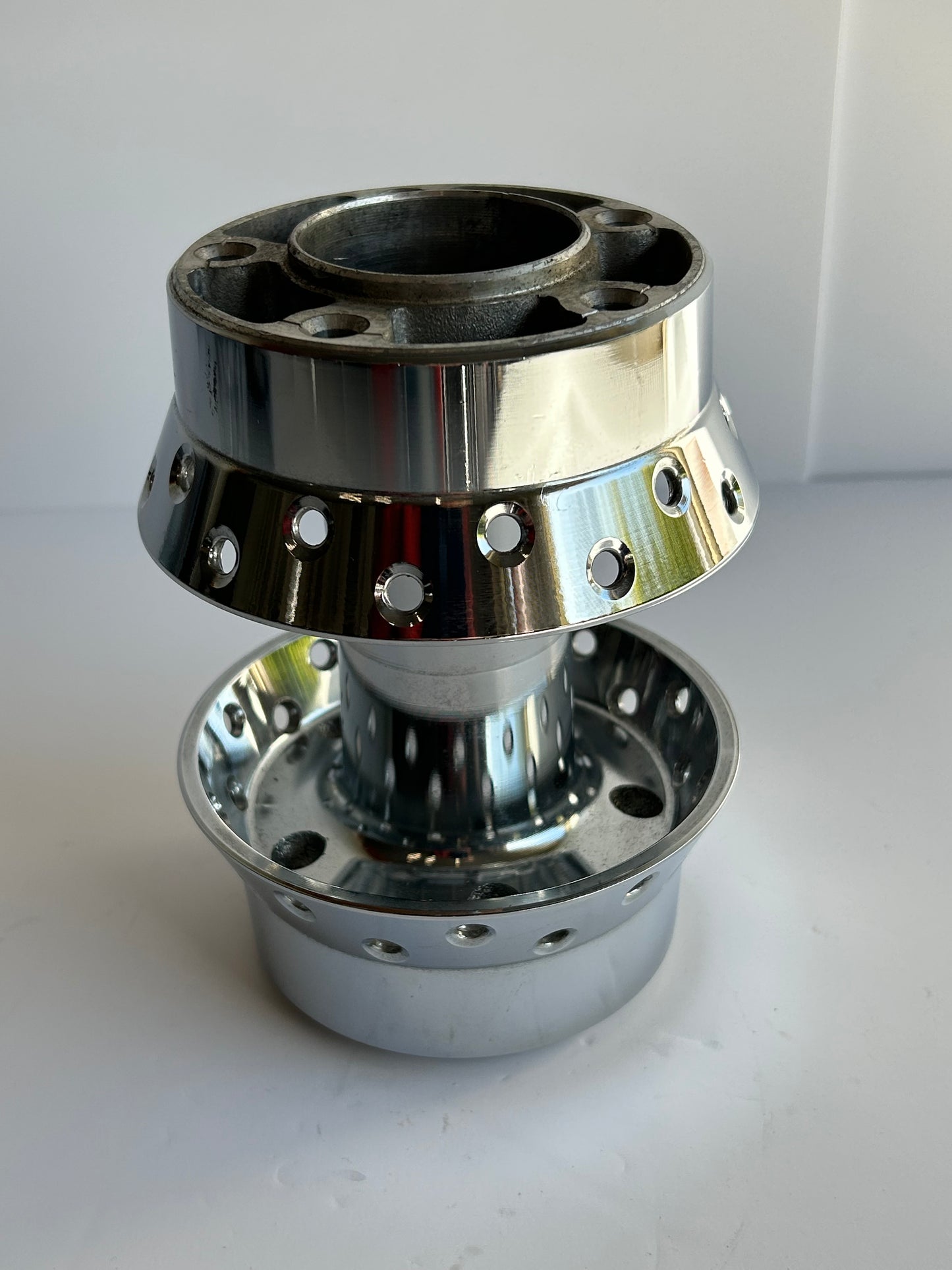 Moyeu de roue avant 40 rayons Road King Harley Davidson 2008- 2023