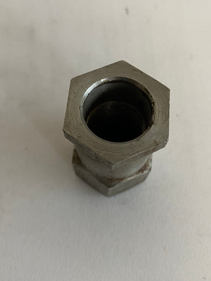 Ecrou noix d'embrayage Harley Davidson REF OEM : 37496-65