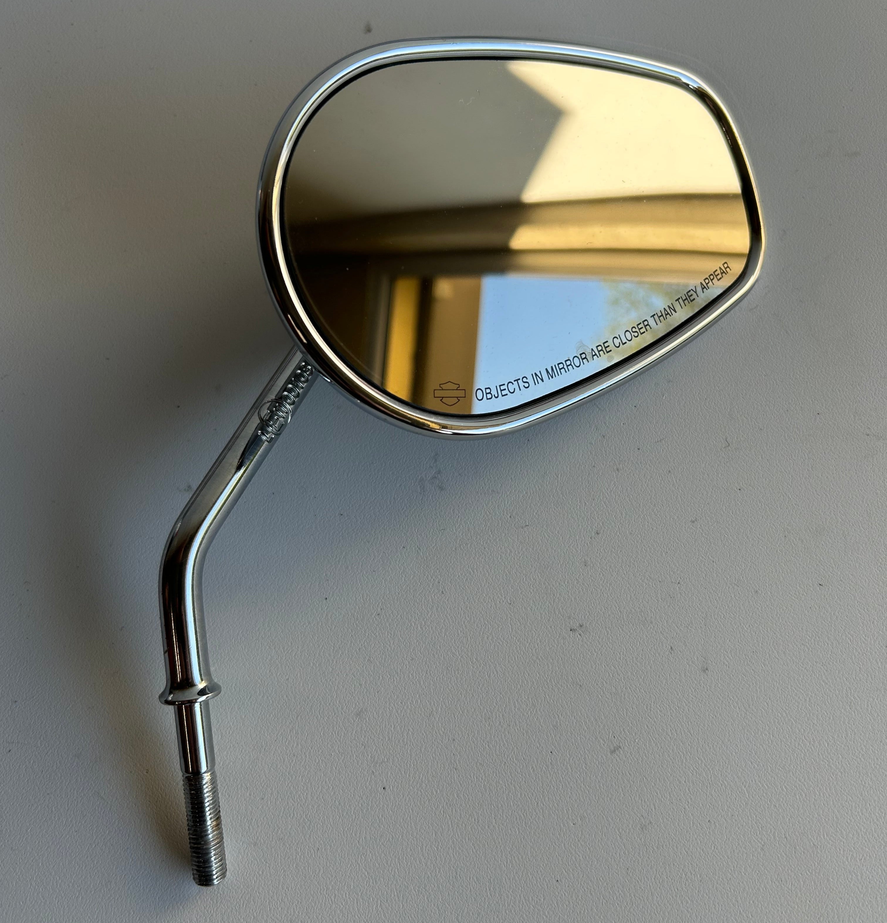 Rétroviseur droit chromé court origine Harley Davidson REF 91840-03B