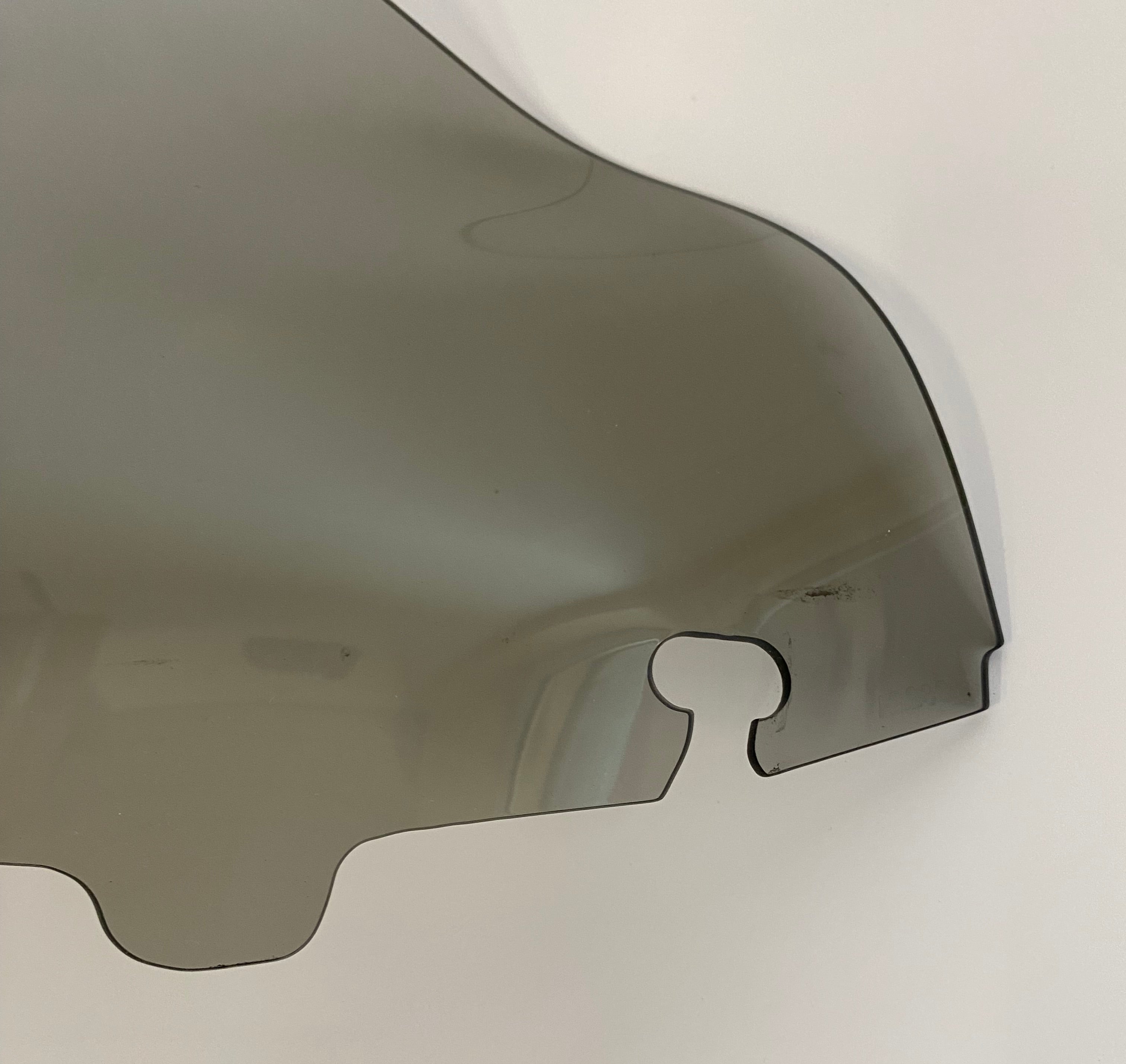 Pare brise fumé 6.5 pouces KLOCK WERKS Flare Touring Harley Davidson REF Drag 2310-0473