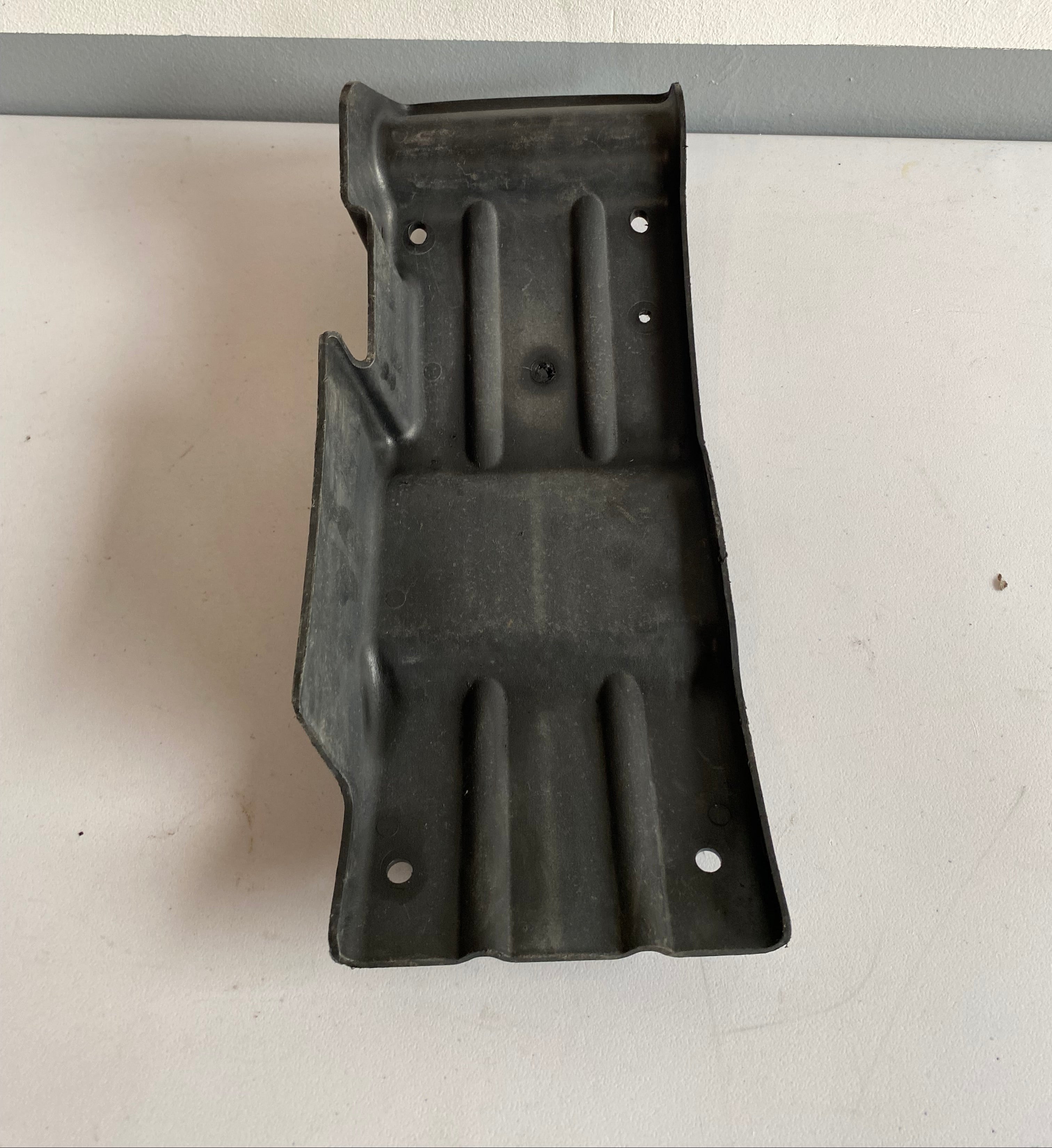Softail rear frame wheel protection OEM REF: 60363-86C