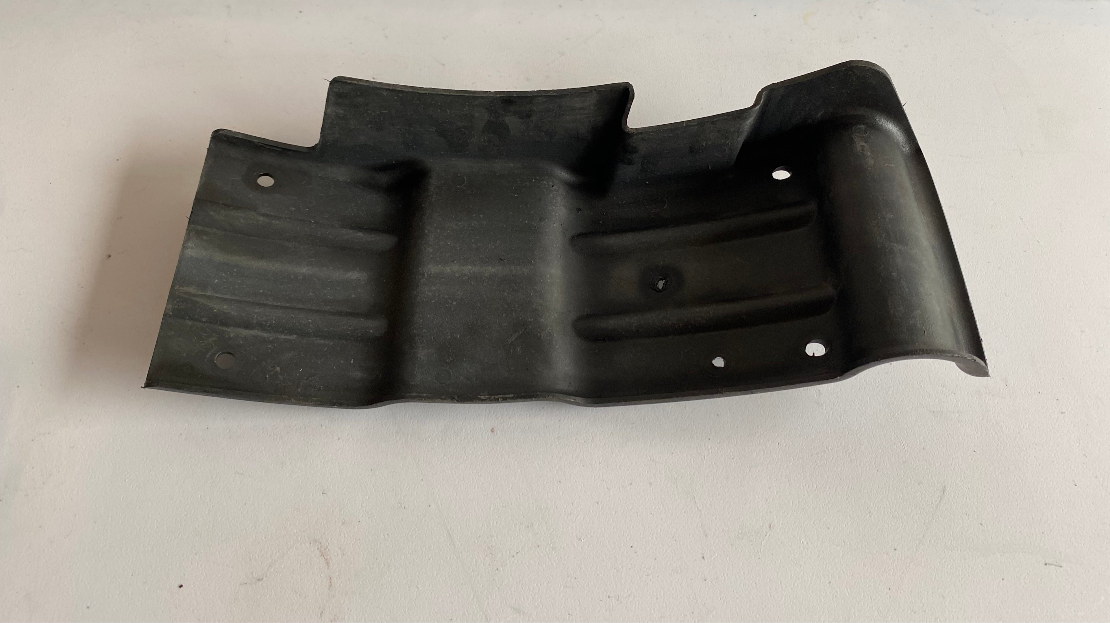 Softail rear frame wheel protection OEM REF: 60363-86C