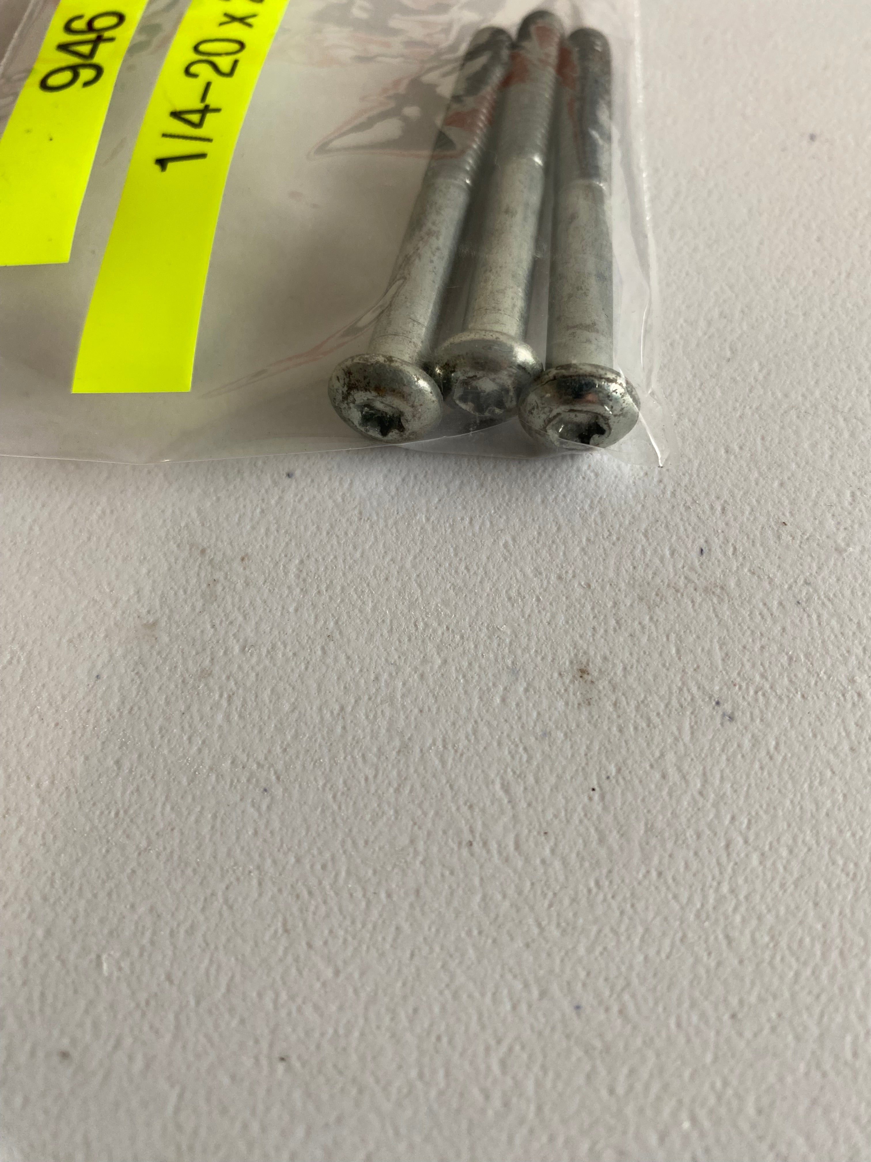 Kit vis support filtre à air Harley Davidson REF OEM : 946