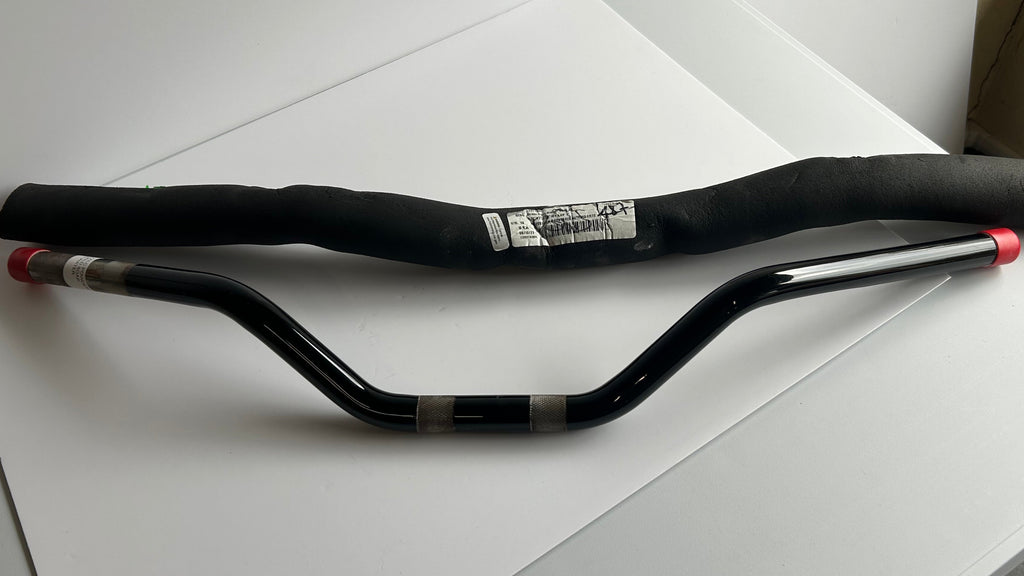 guidon noir Khrome Werks Street X Harley Davidson REF Drag: 0601-5661
