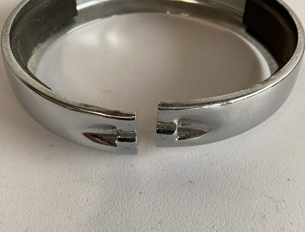 Harley Davidson 4.5 inch passing lamp rim OEM REF: 68725-62A