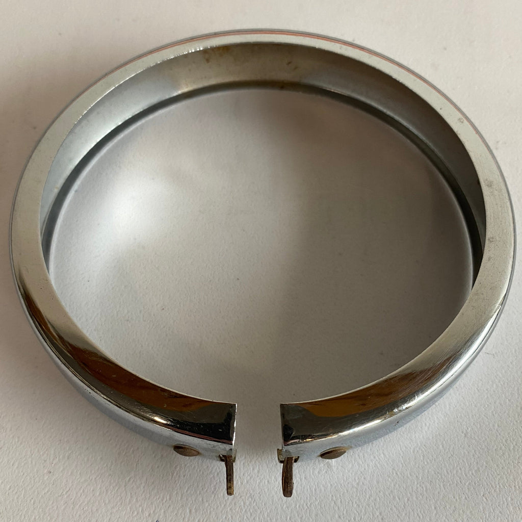 Harley Davidson 4,5 Zoll Zusatzscheinwerferrand OEM-Referenz: 68725-62
