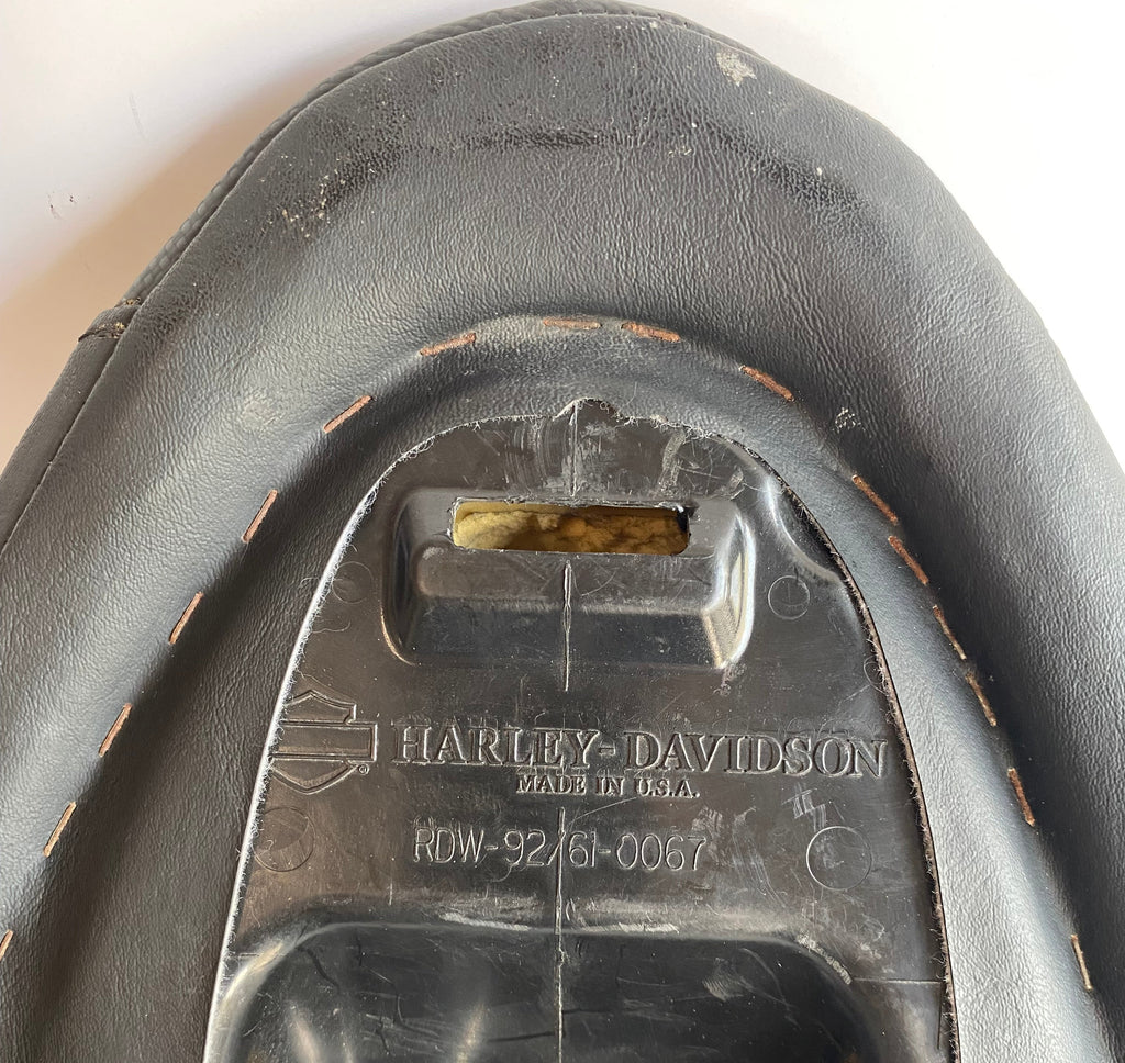 Beifahrersitz Vrod Harley Davidson REF OEM 52387-01