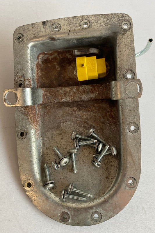 Trappe pompe à carburant Dyna Harley Davidson REF OEM 75246-04A