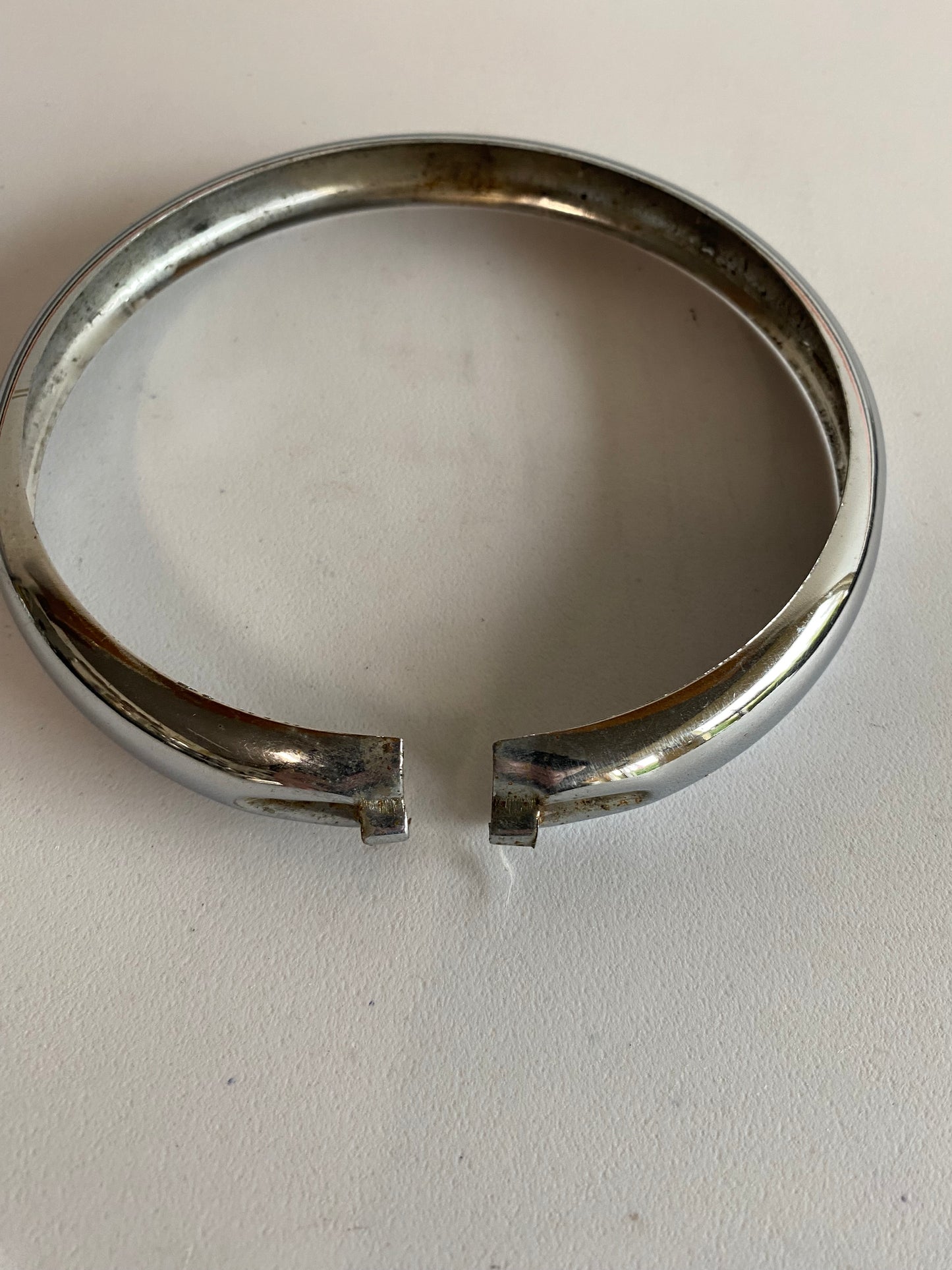 Cerclage de phare 5 3/4 pouces Harley Davidson REF OEM : 67790-93A