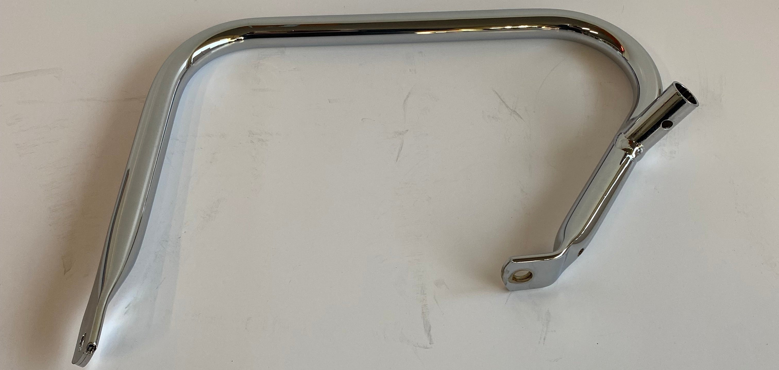 Barre protection droit sacoche Touring Harley Davidson REF OEM 49176-97