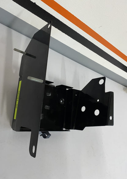 Harley Davison Batteriehalter OEM-Referenz: 66281-02