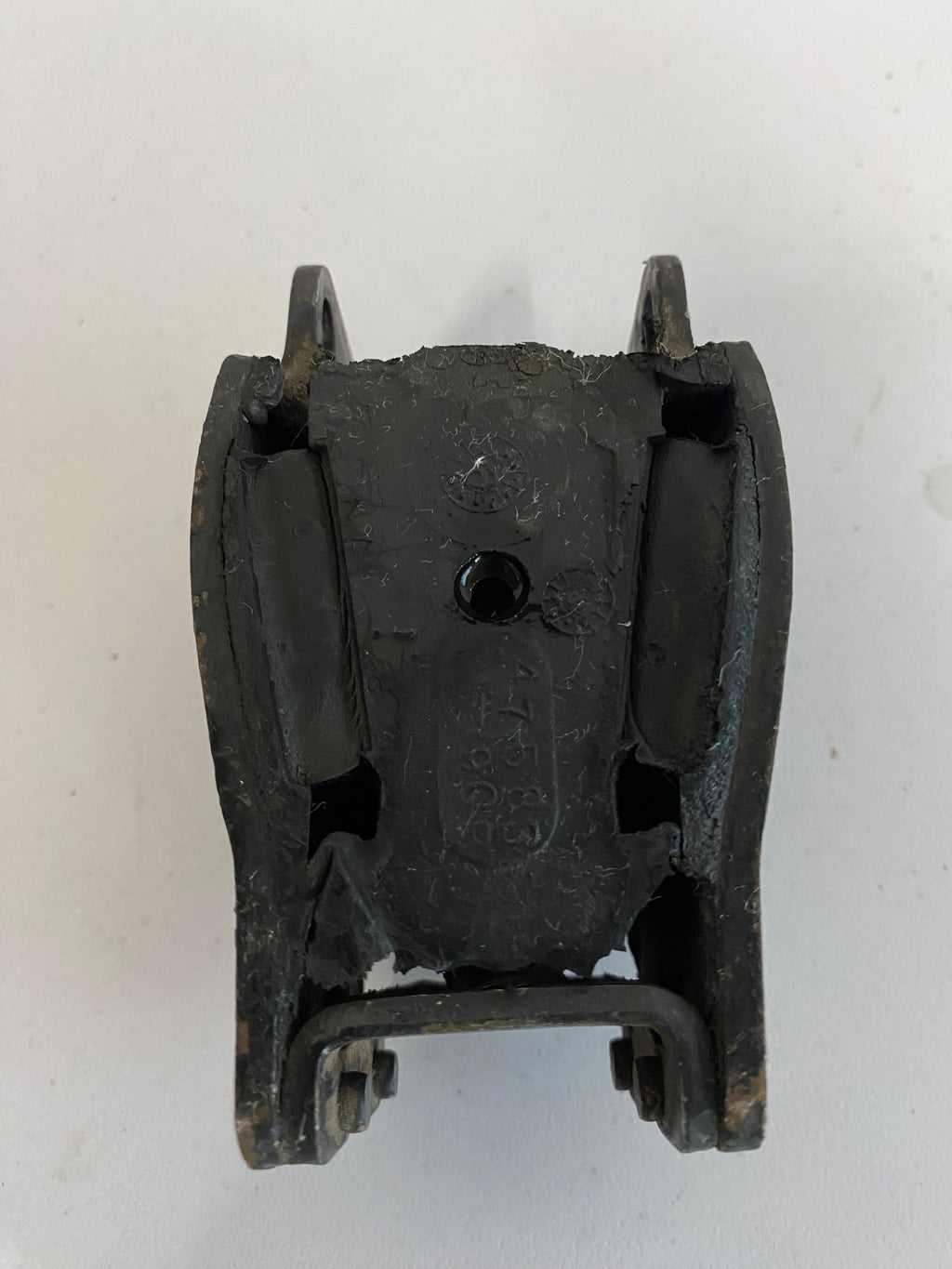Harley Davidson Dyna Front Engine Silent Block OEM REF: 47583-90B
